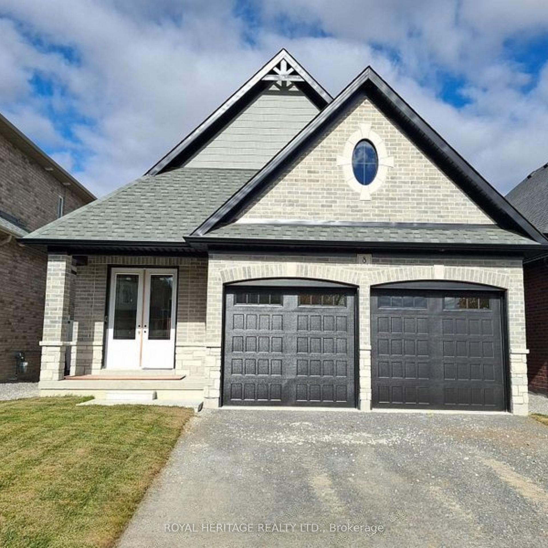 8 St Augustine Drive, Whitby, ON L1M 0L7