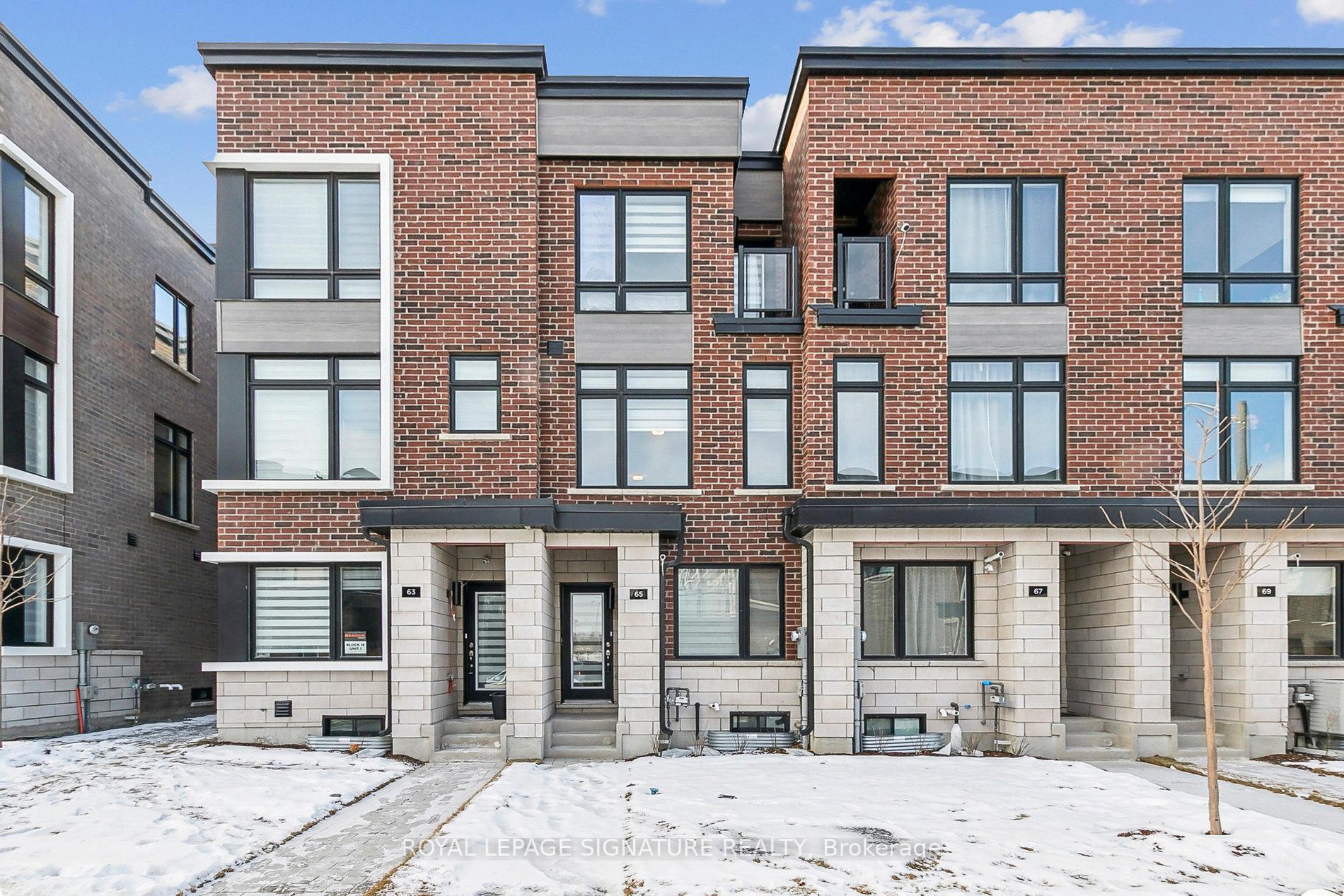 65 Akil Thomas Gardens, Toronto, ON M1P 3C1
