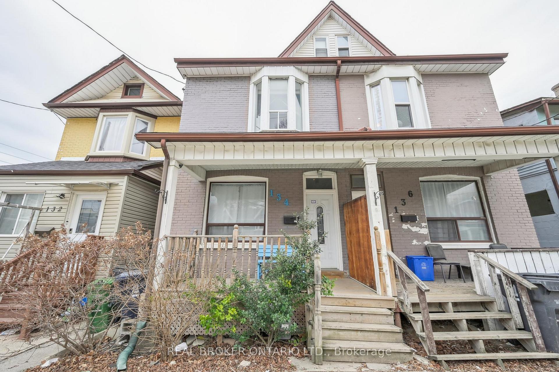 134 Jones Avenue, Toronto, ON M4M 3A1