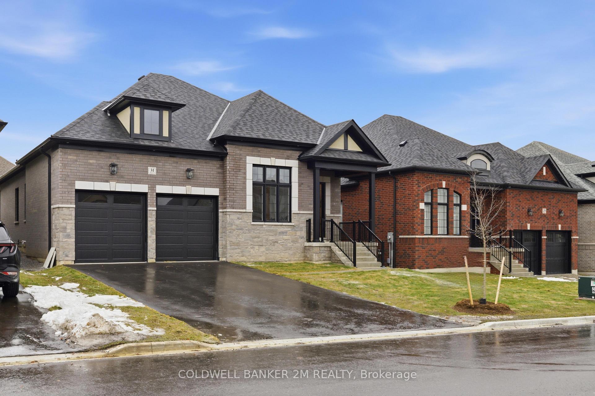 31 Lonetto Street, Whitby, ON L1M 0L7