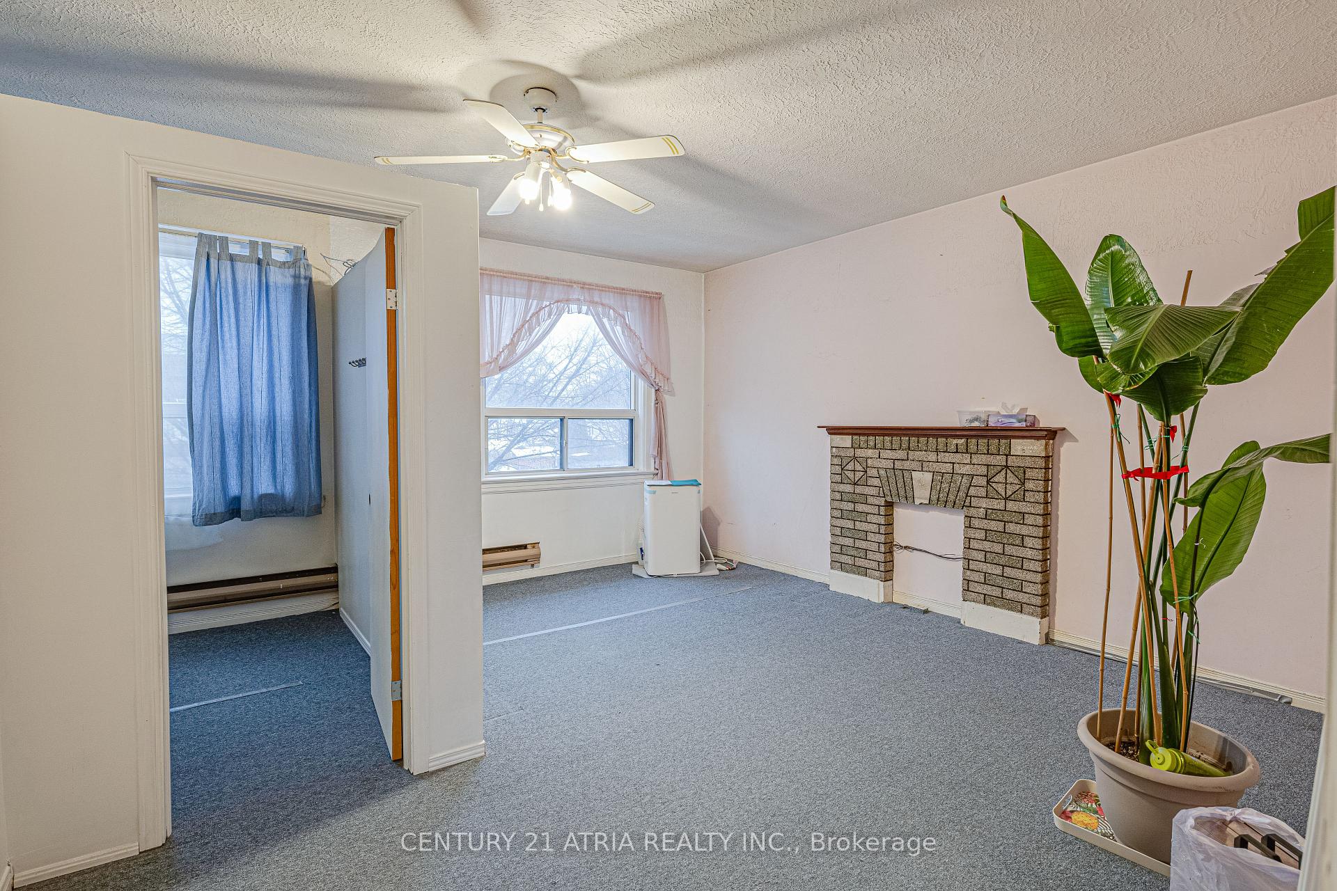 1564 Danforth Avenue, Toronto, ON M4J 1N4