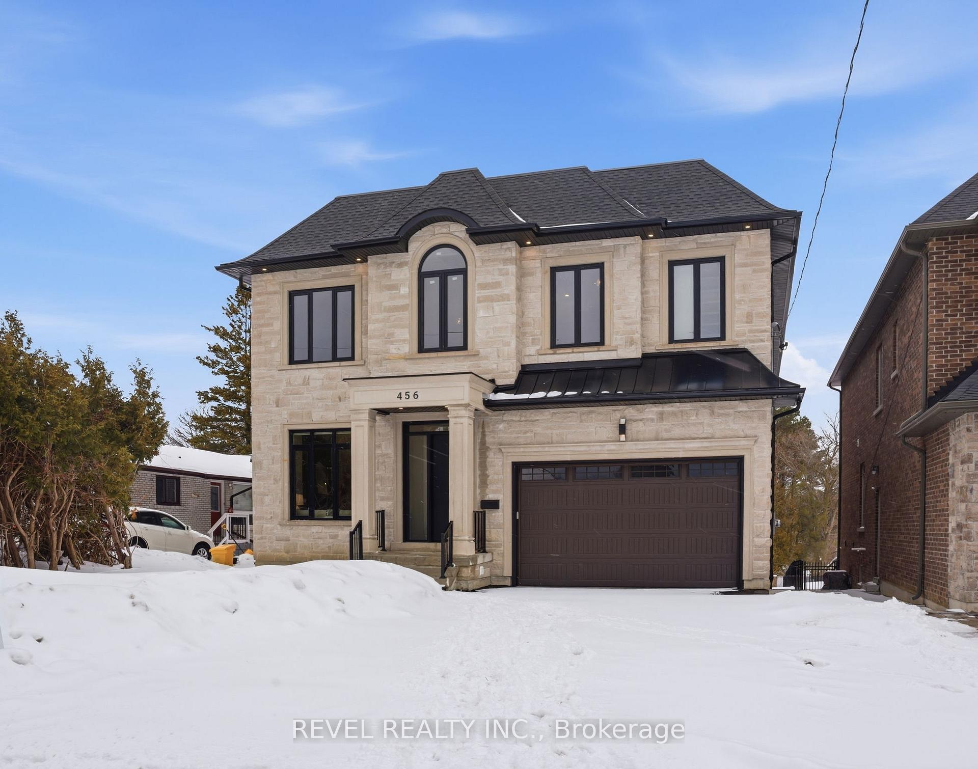 456 Toynevale Road, Pickering, ON L1W 2H1