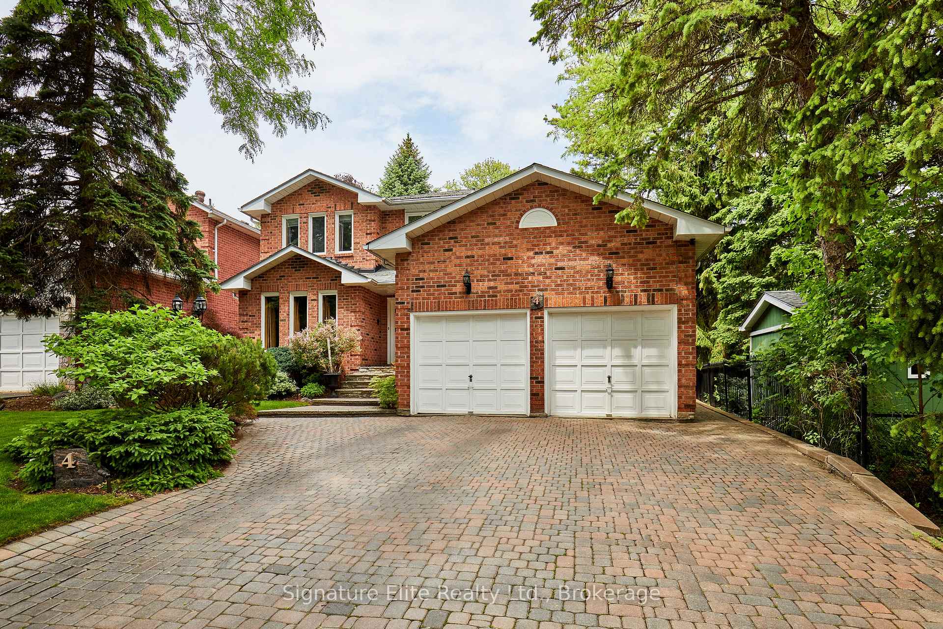 4 Camor Court, Toronto, ON M1C 4V5