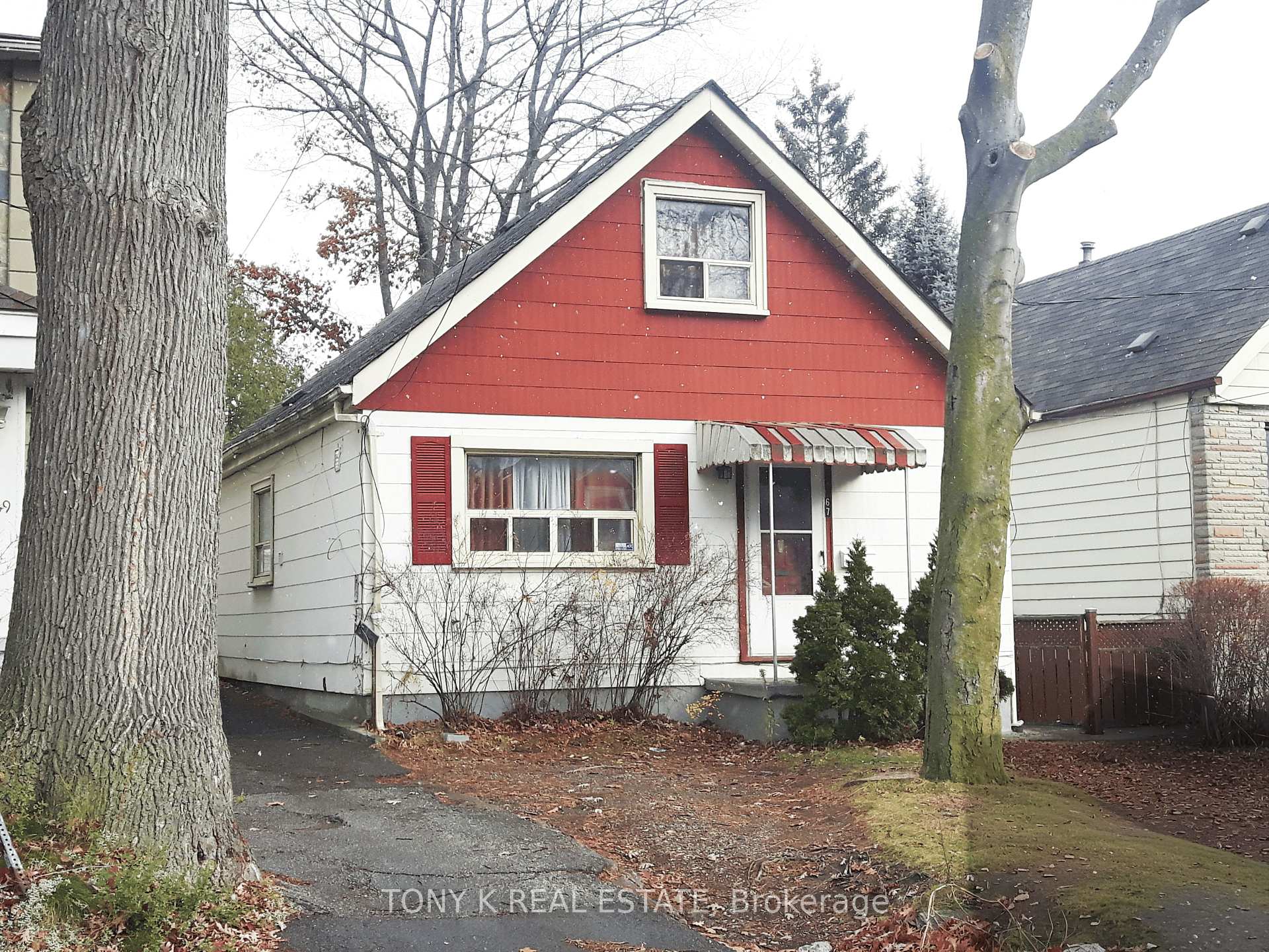 67 Mcdonald Avenue, Toronto, ON M1L 3Y7