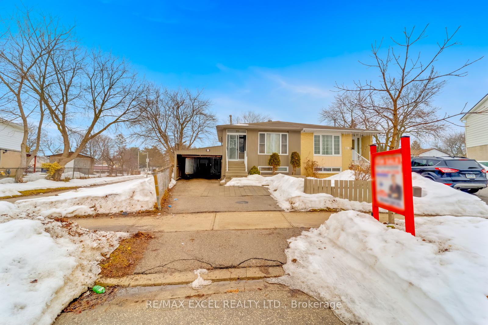 57 Lowry Square, Toronto, ON M1B 1N7