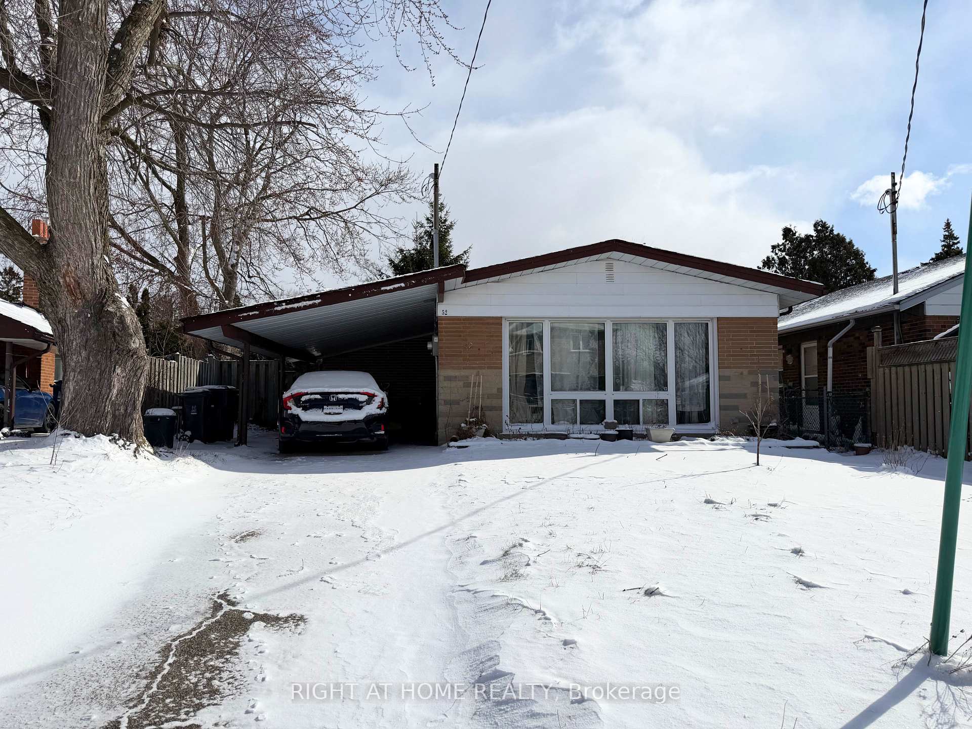52 Bonnechere Crescent, Toronto, ON M1K 4Z3