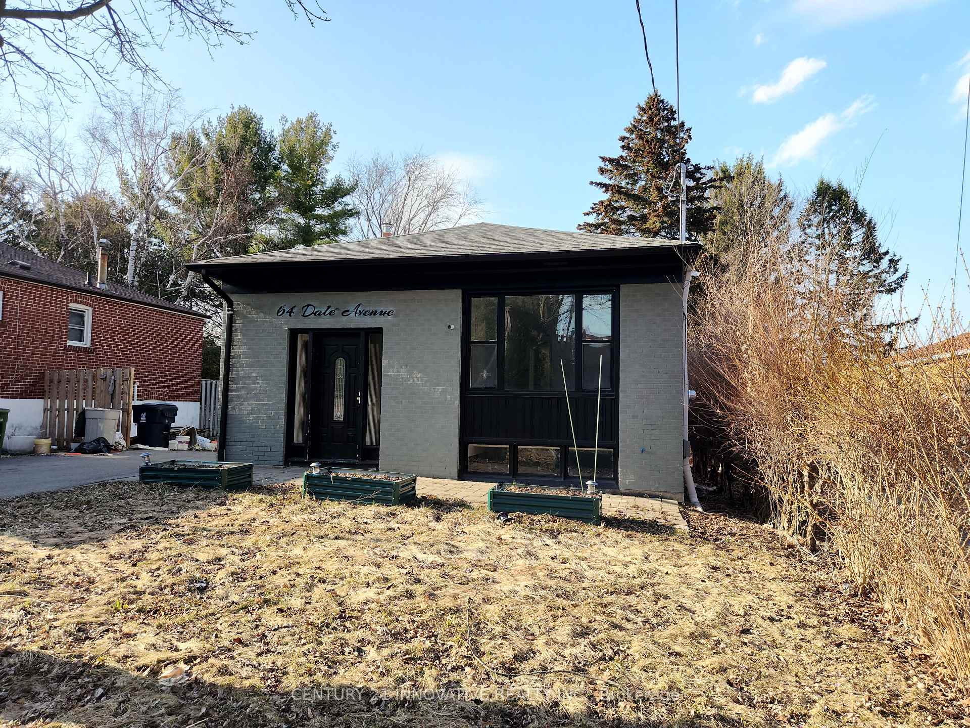 64 Dale Avenue, Toronto, ON M1J 3J5