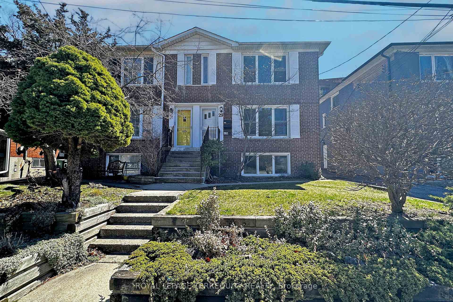 29 Love Crescent, Toronto E02, ON M4E 1V6