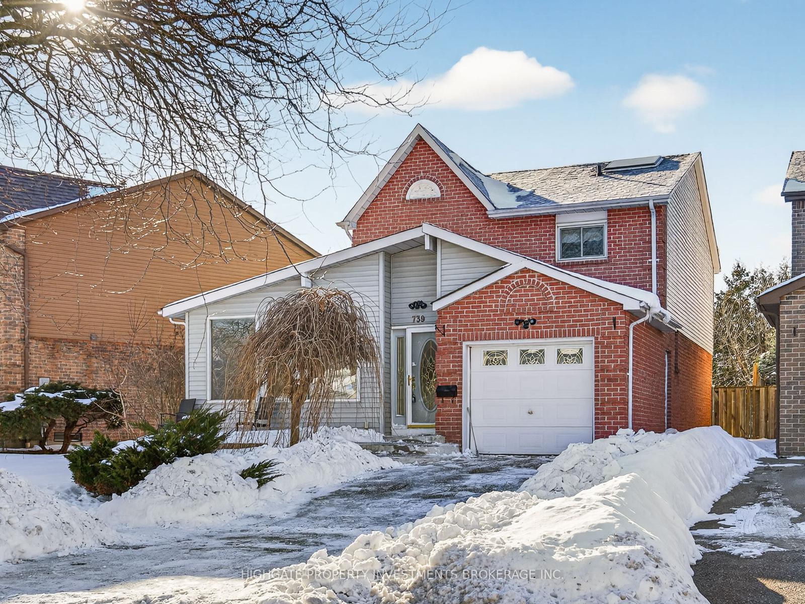 739 Edgewood Road, Pickering, ON L1V 2Z7