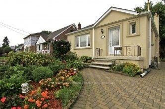 38 Ainsdale Road, Toronto, ON M1R 3Y8