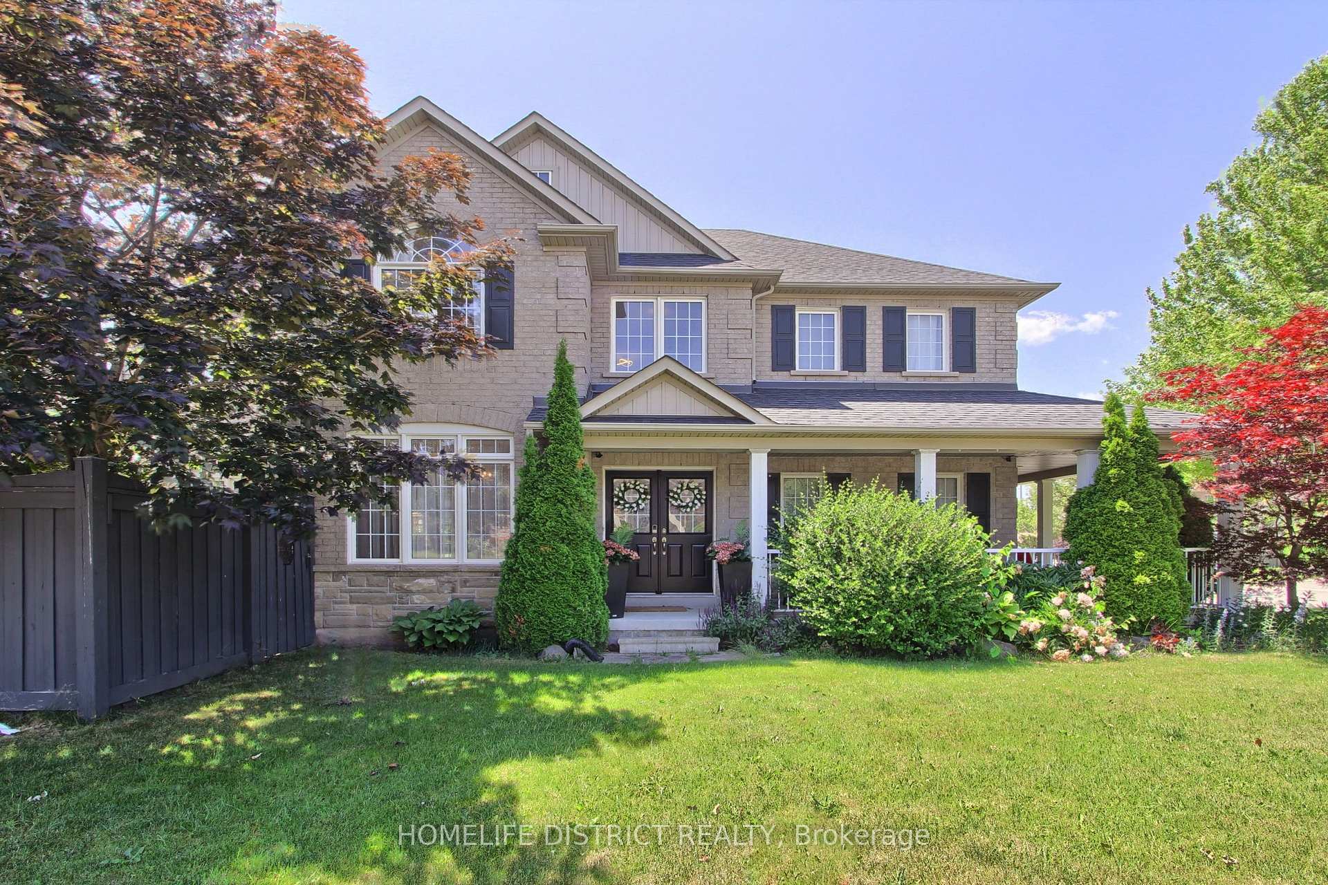 847 Greenleaf Gate, Oshawa, ON L1K 2W7