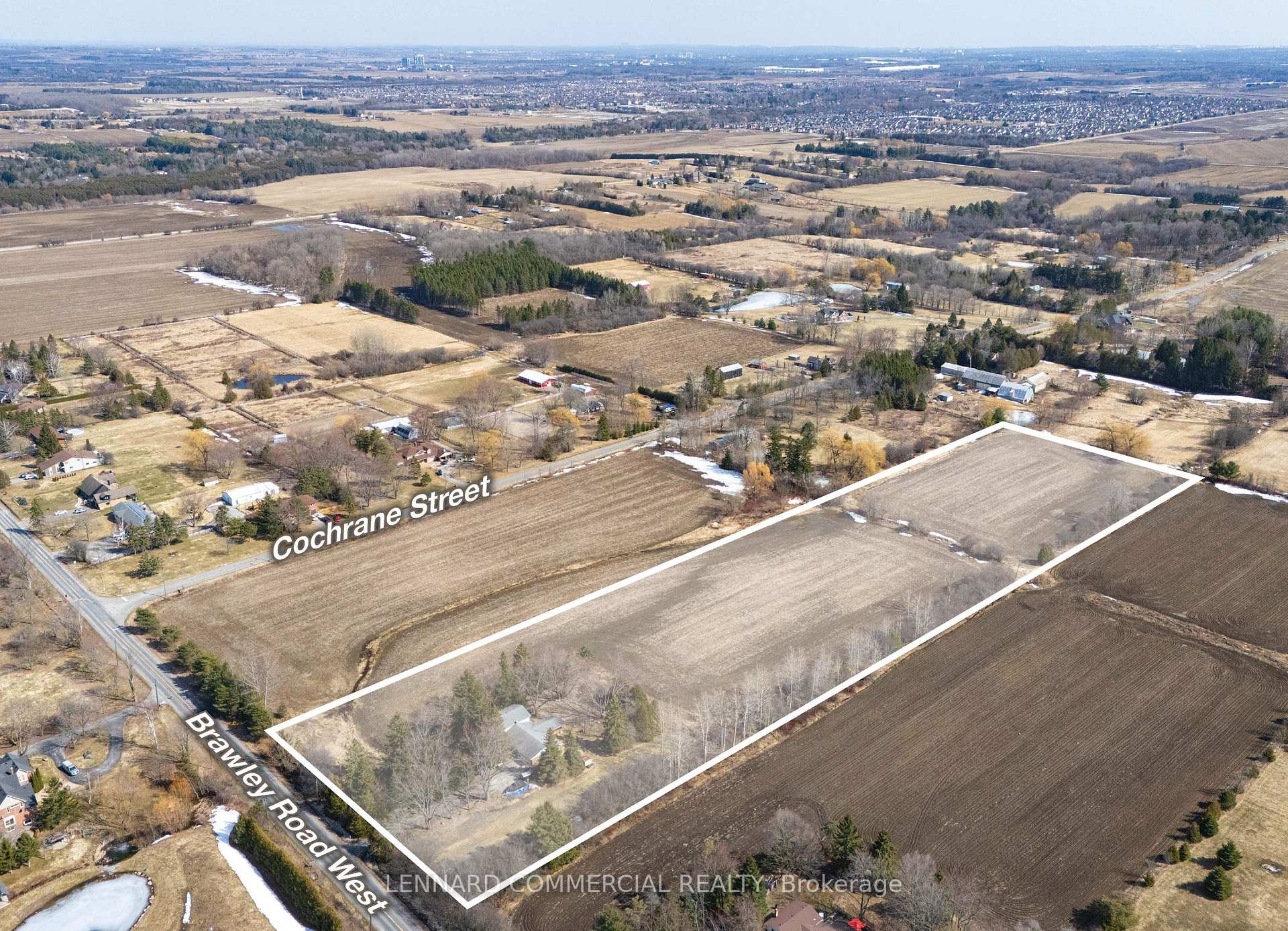 945 Brawley Road W, Whitby, ON L1M 1M7