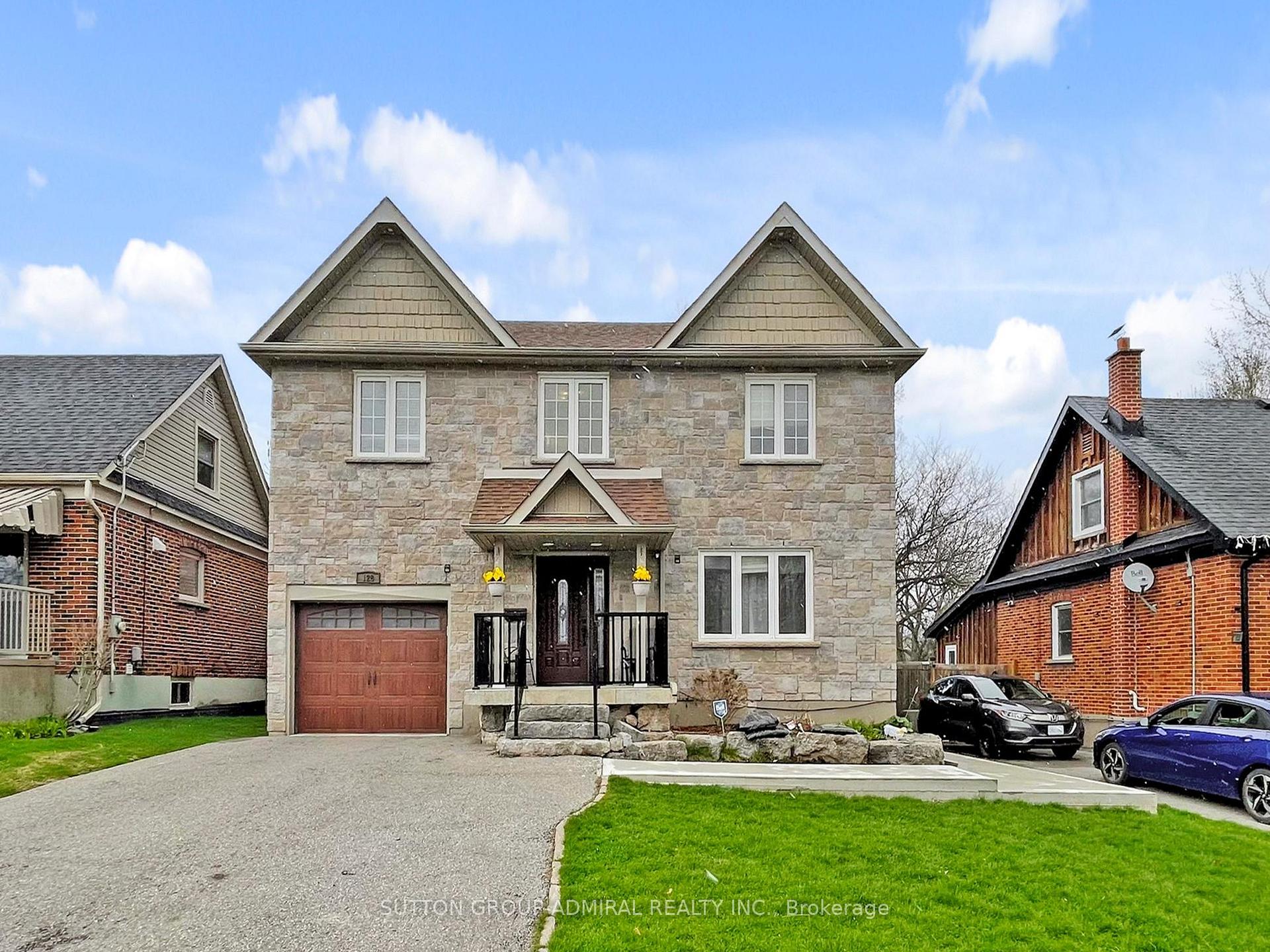 128 Sutherland Avenue, Oshawa, ON L1G 2G5