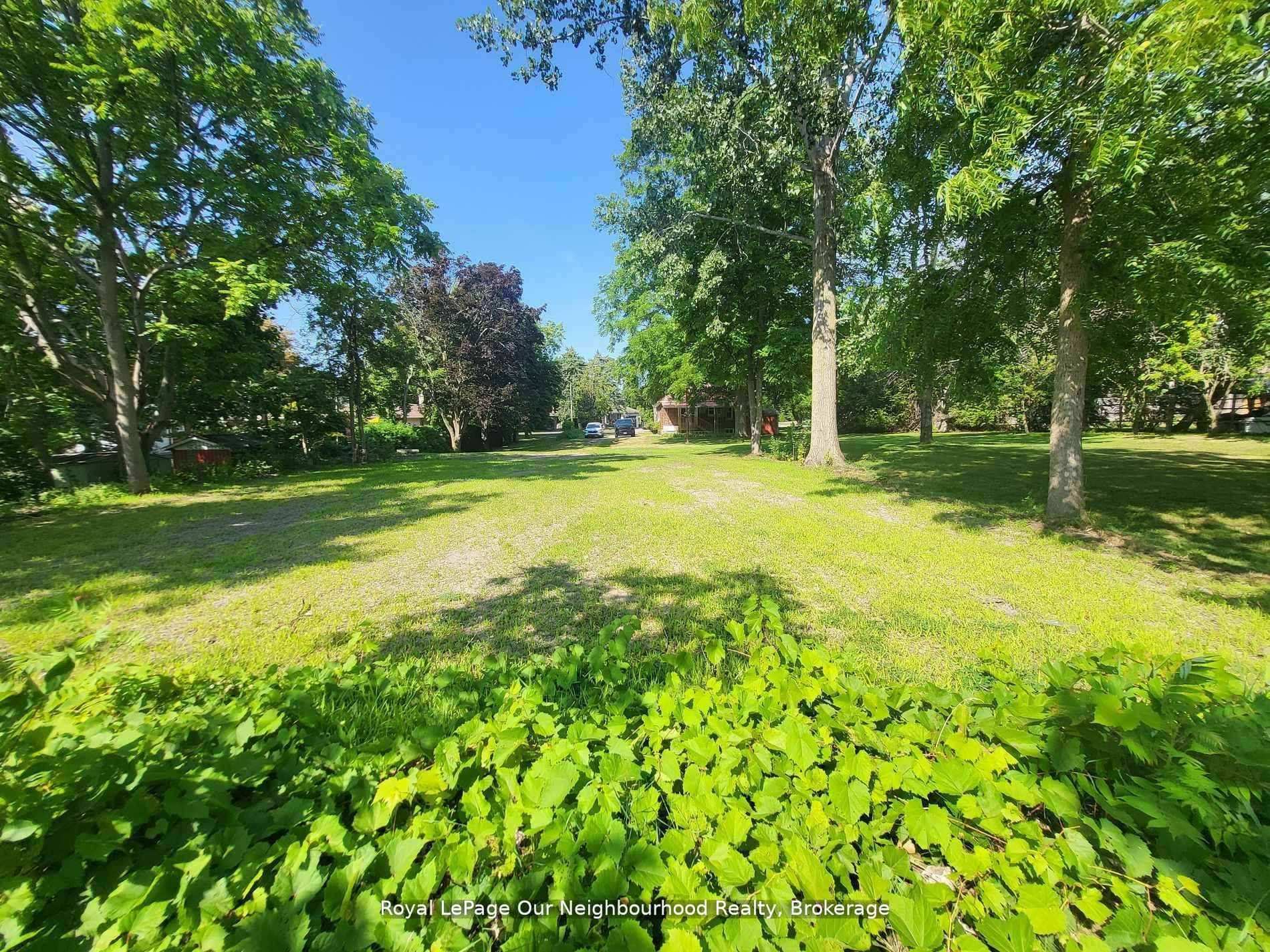 62 Redfern Crescent, Clarington, ON L1C 2M6
