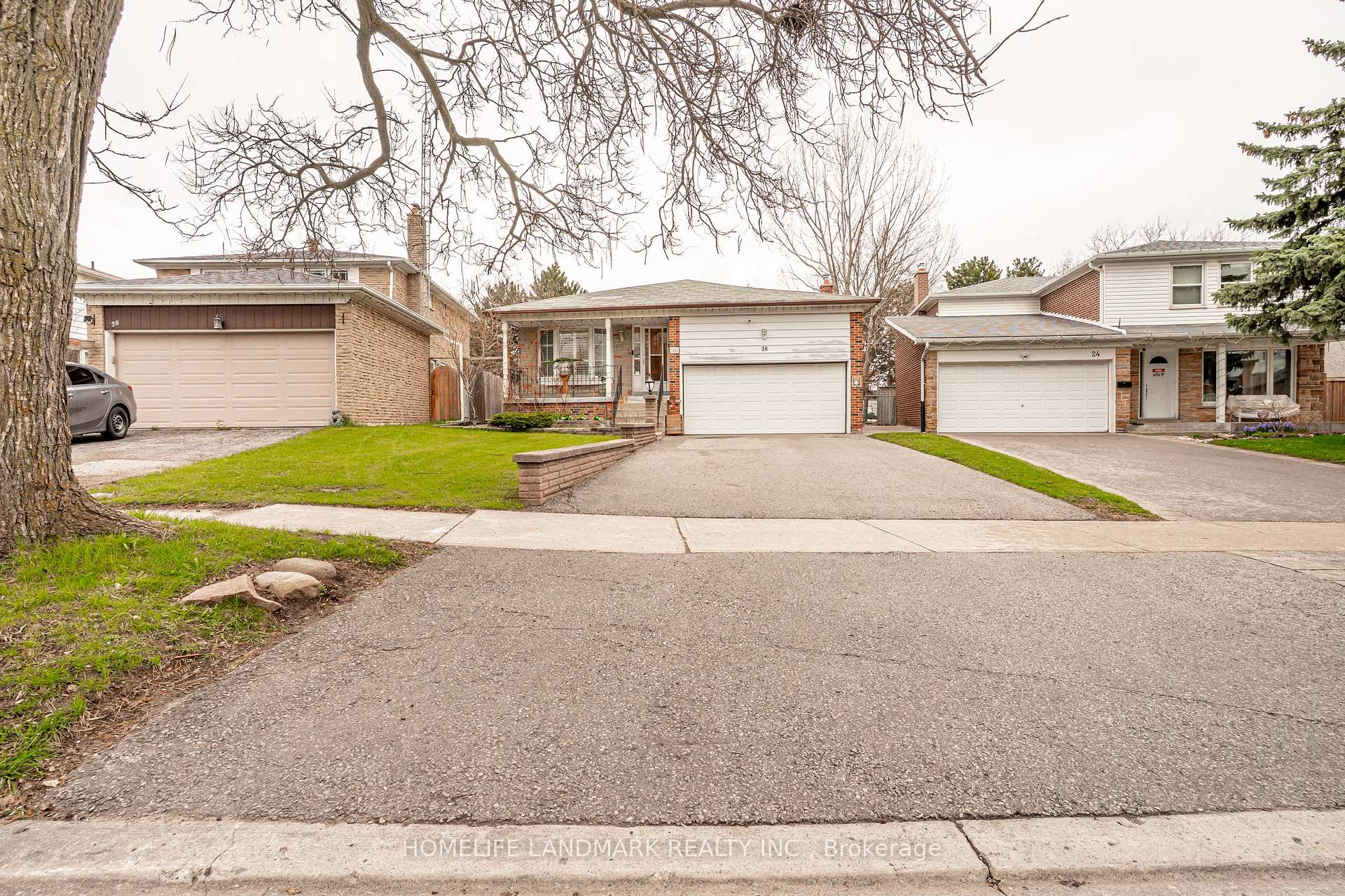26 Bushcroft Grove, Toronto, ON M1S 3V9