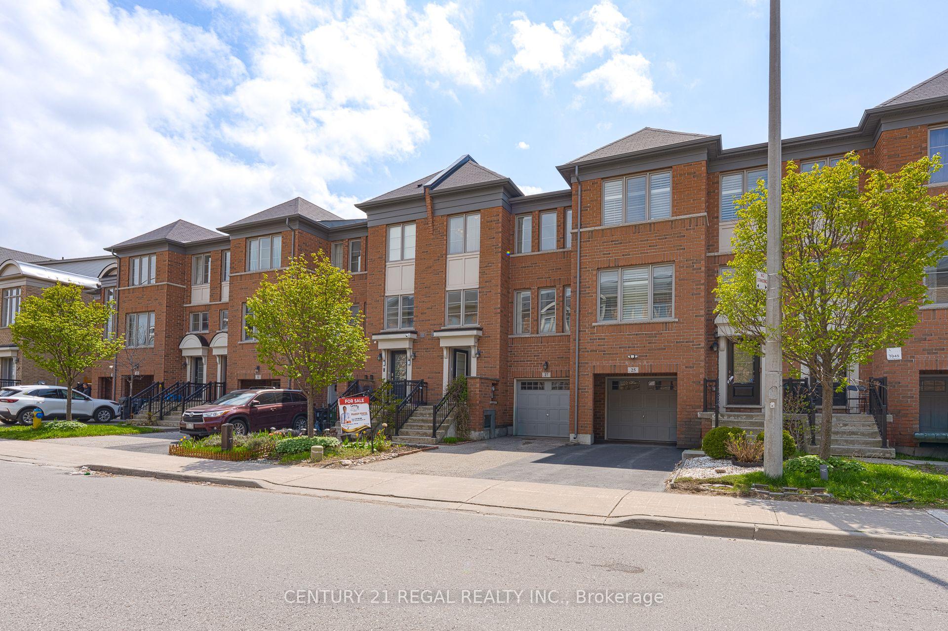 27 Belanger Crescent S, Toronto, ON M1L 0H3