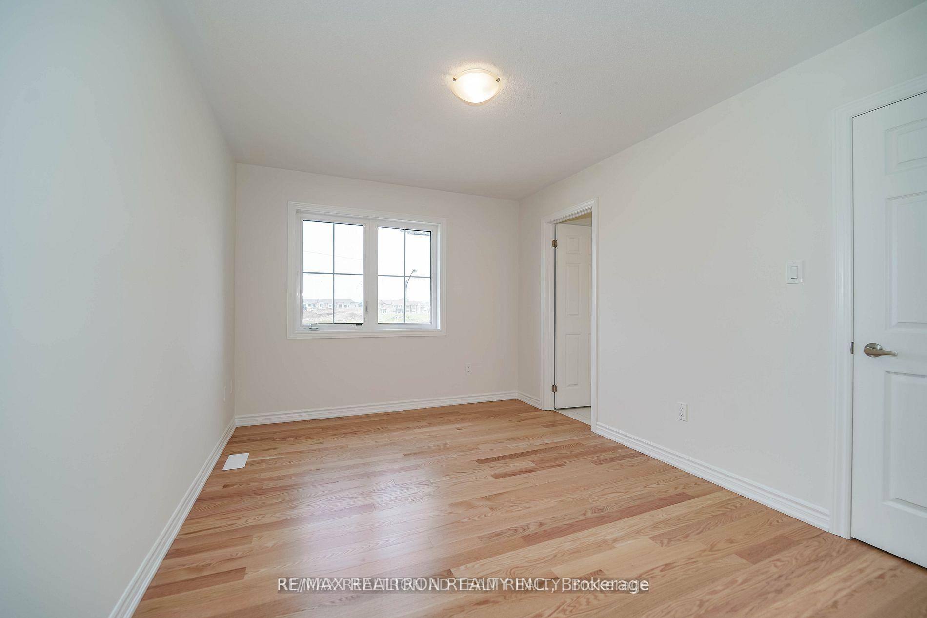 107 Marcel Brunelle Drive, Whitby, ON L1P 0G7