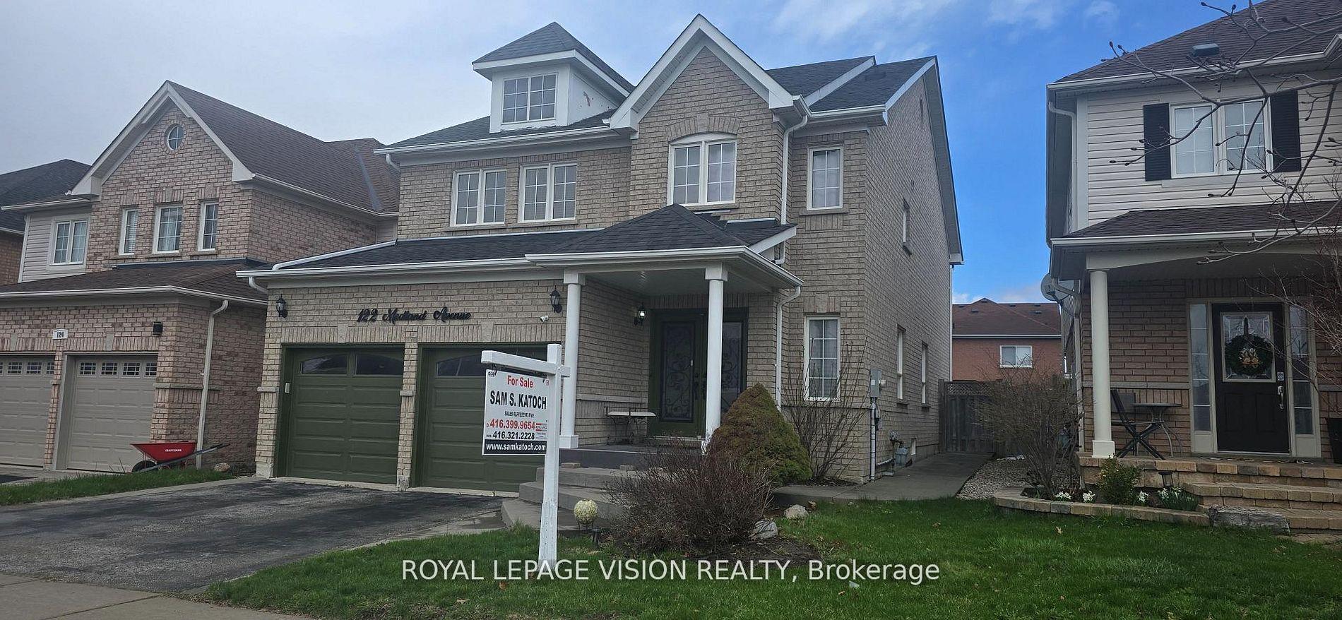 122 Medland Avenue, Whitby, ON L1P 1W7