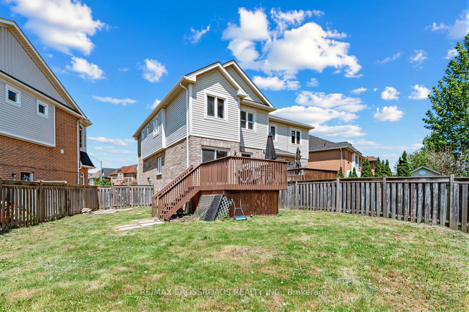 47B Carrera Boulevard, Toronto, ON M1P 5C4