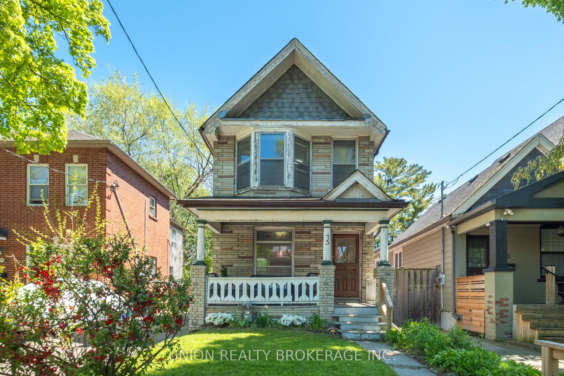 75 Redwood Avenue, Toronto E01, ON M4L 2S5