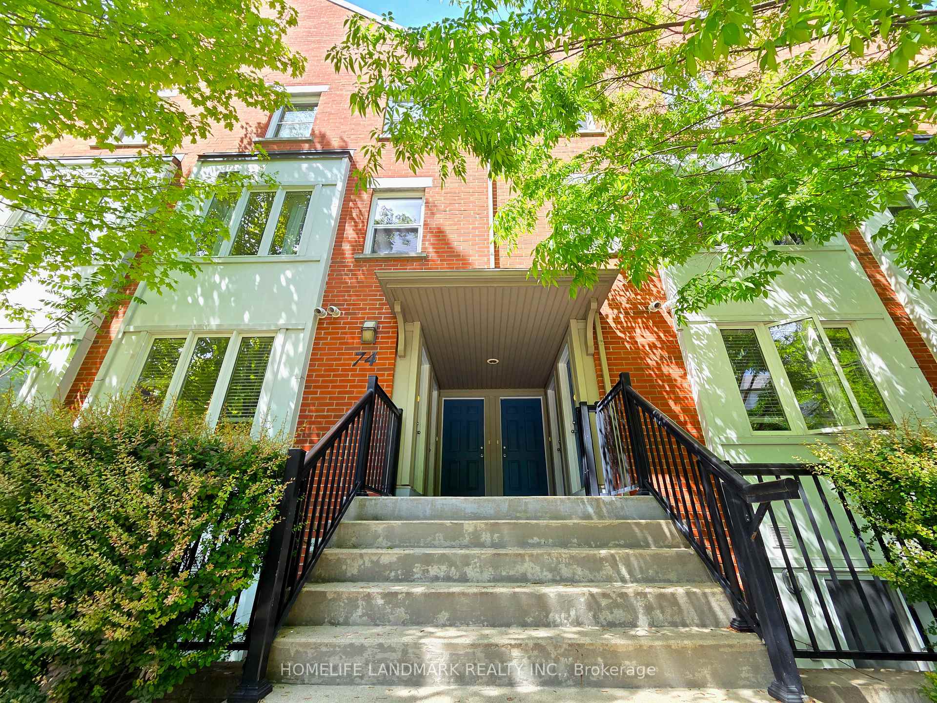 74 Munro Street 2, Toronto, ON M4M 2S9