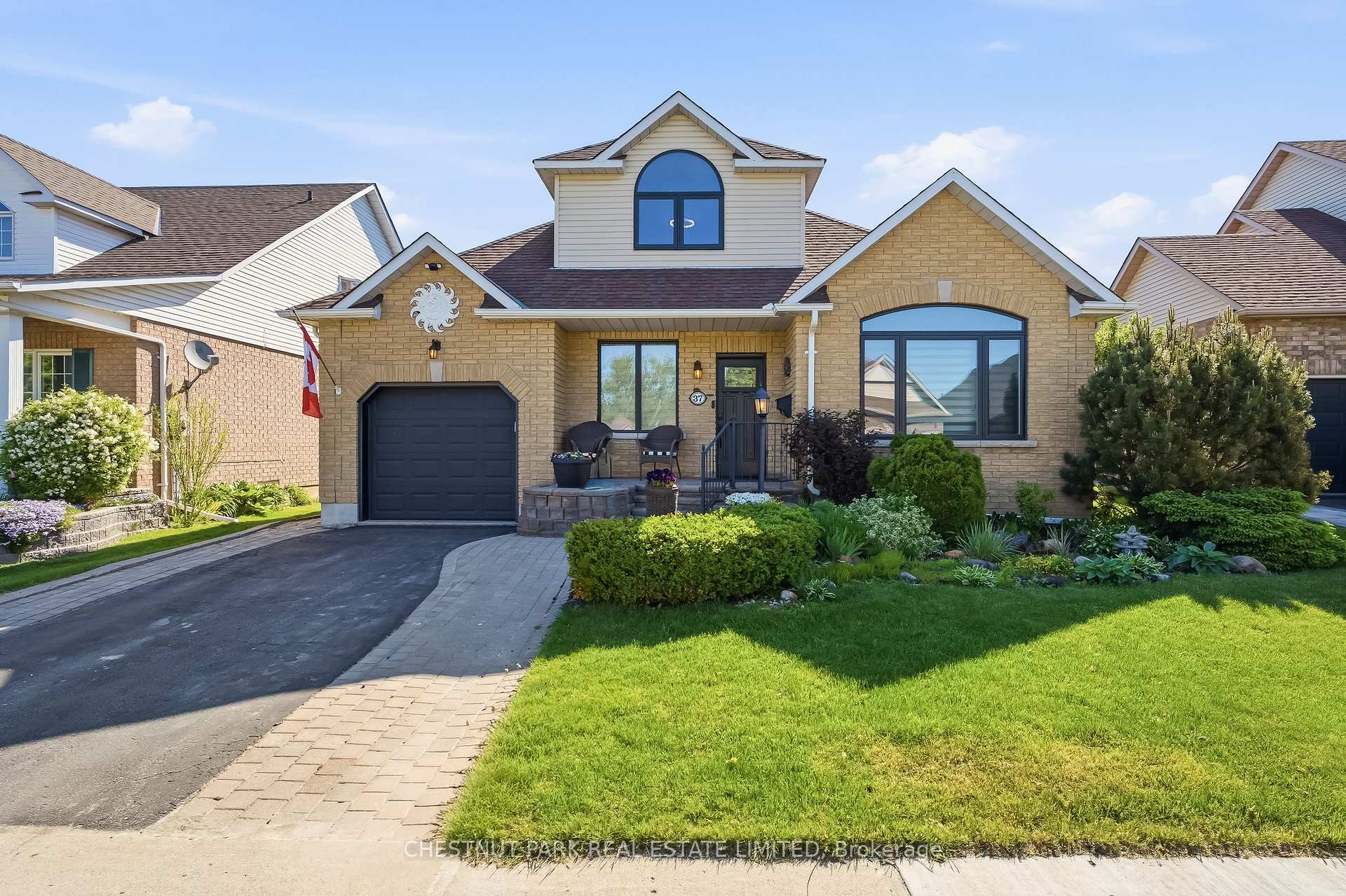 37 Waterbury Crescent, Scugog, ON L9L 1R9