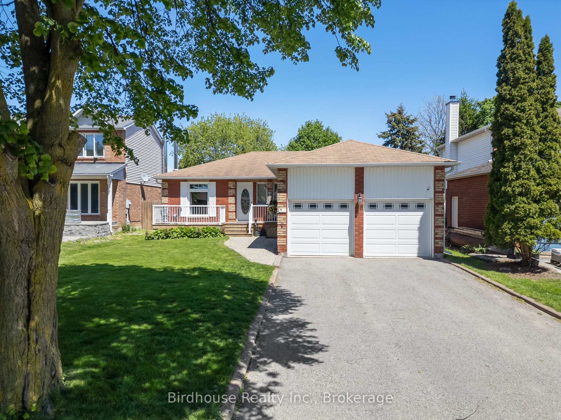 96 Foster Creek Drive, Clarington, ON L1B 1G5