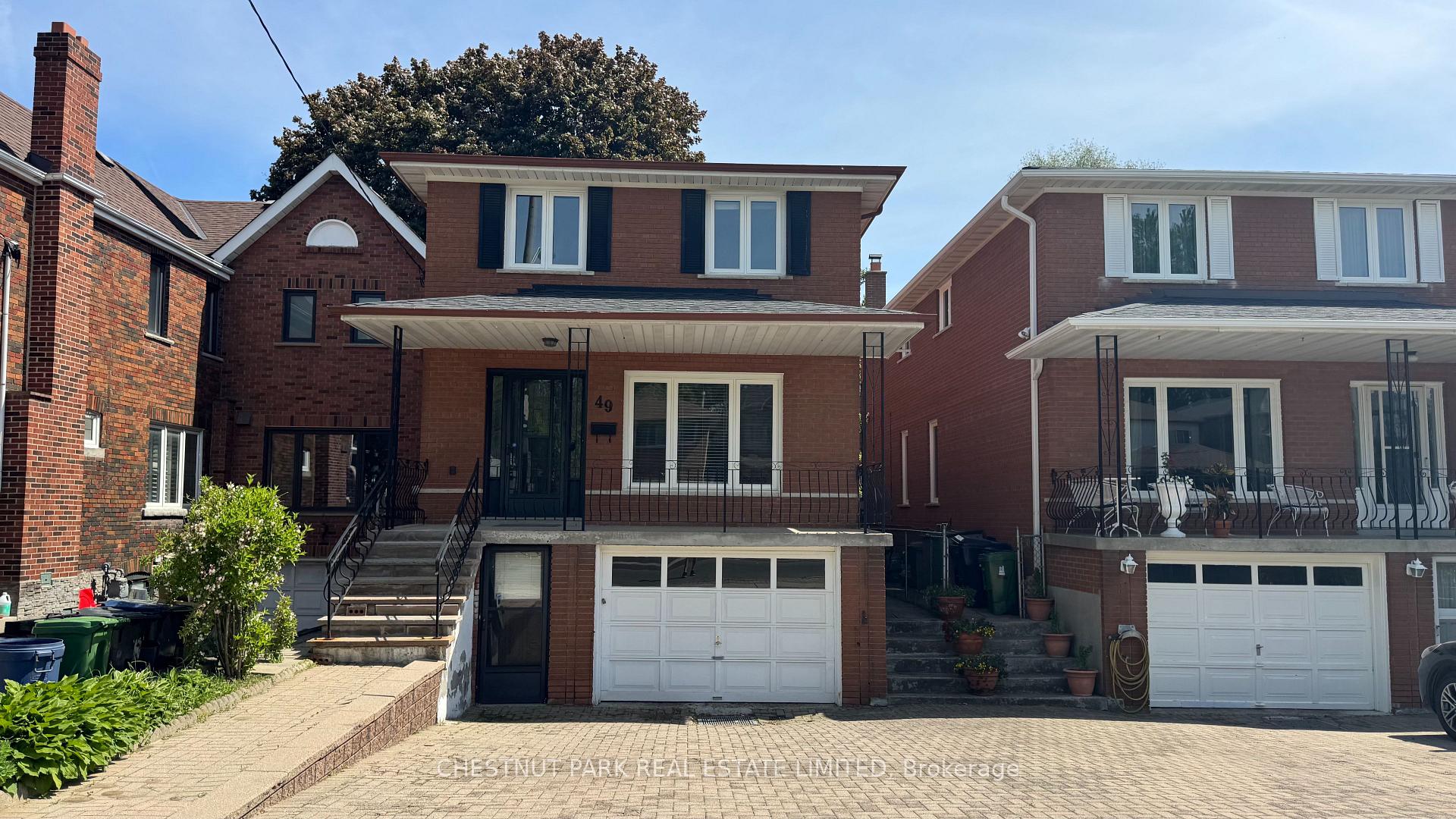 49 Woodville Avenue, Toronto, ON M4K 2J5