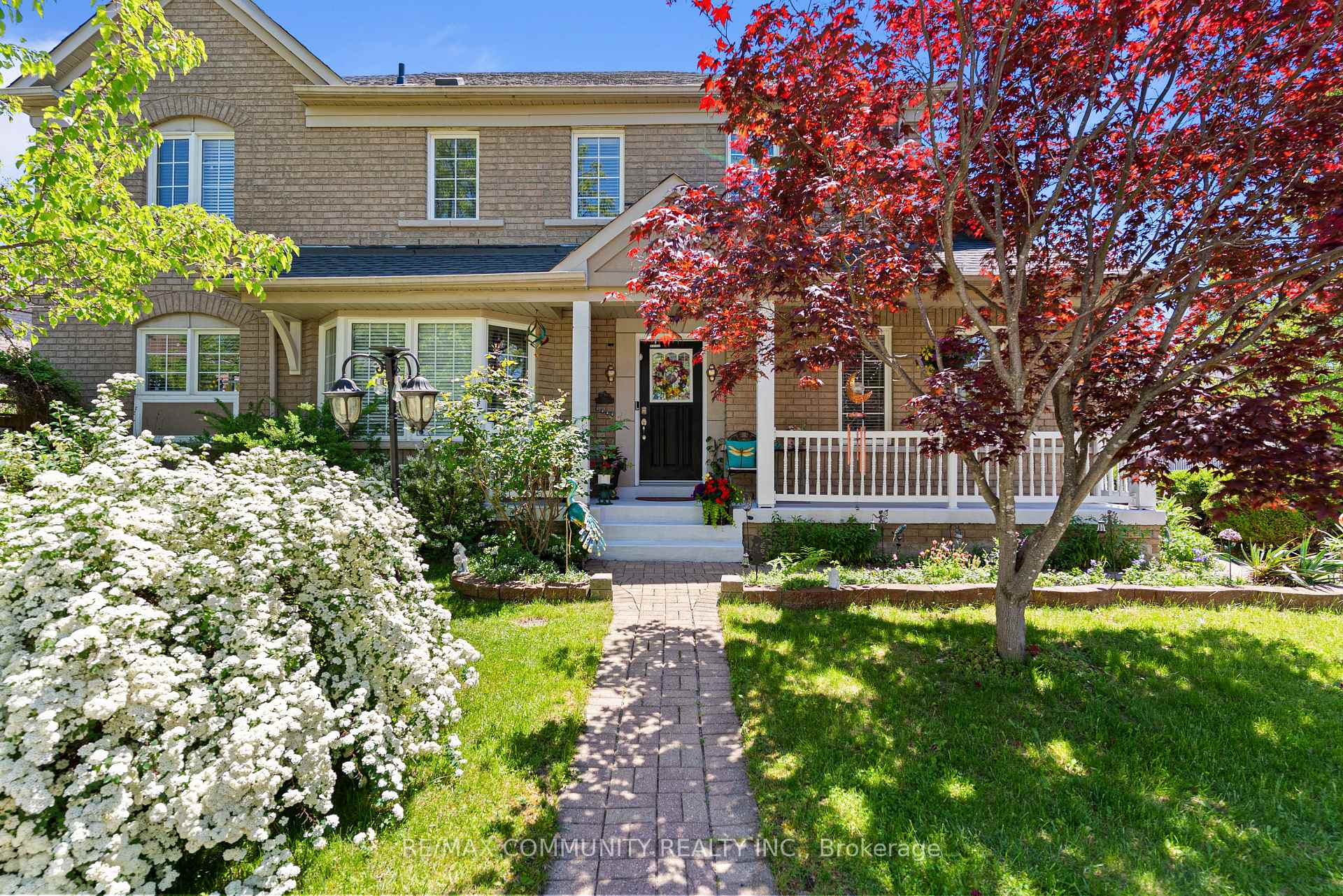 86 Armitage Crescent, Ajax, ON L1T 4K9