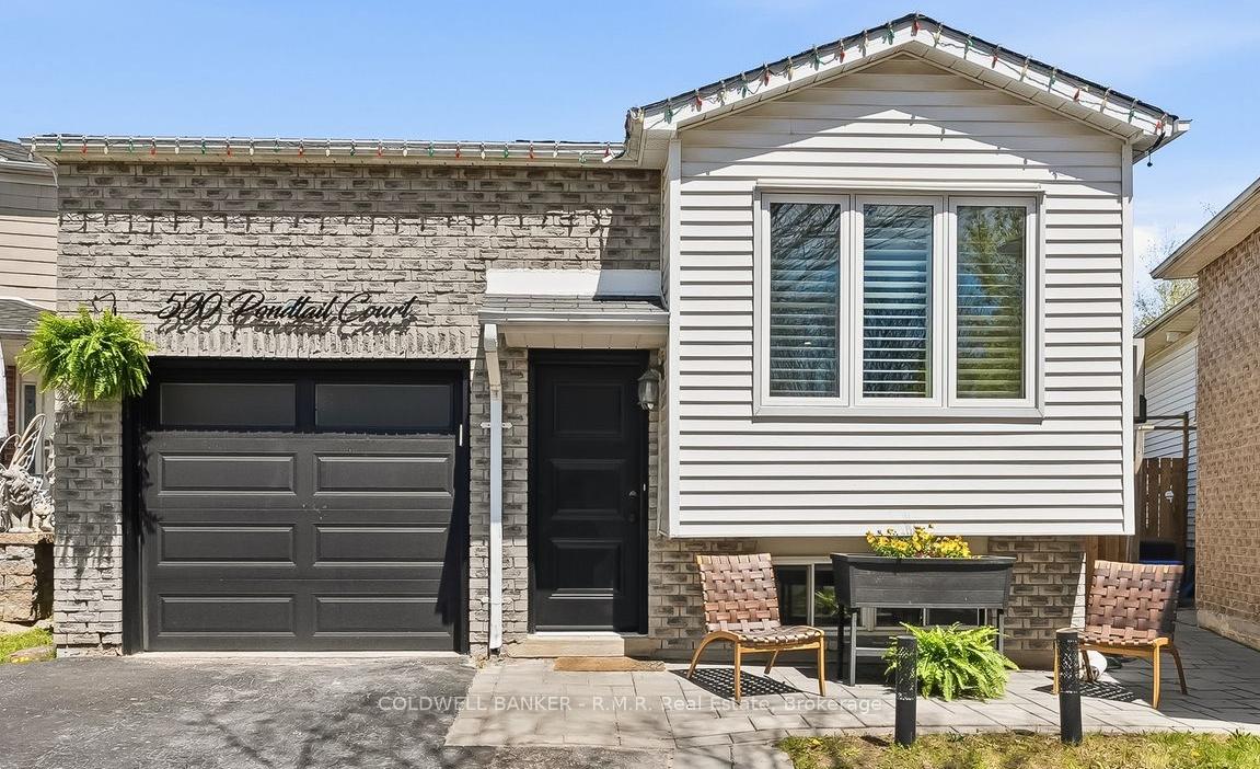 590 Pondtail Court, Oshawa, ON L1K 2C7