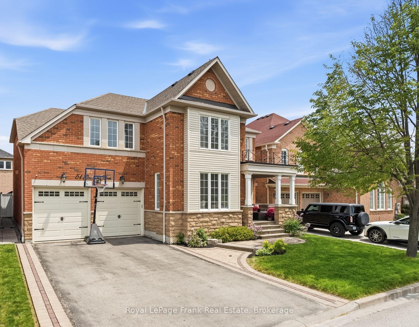 51 Goodhart Crescent, Ajax, ON L1T 4J1