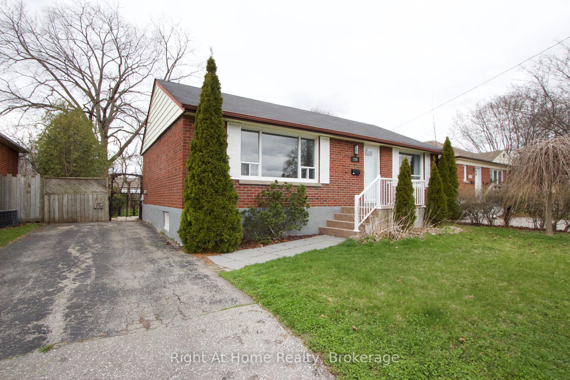 280 Highland Avenue, Oshawa, ON L1H 6A9