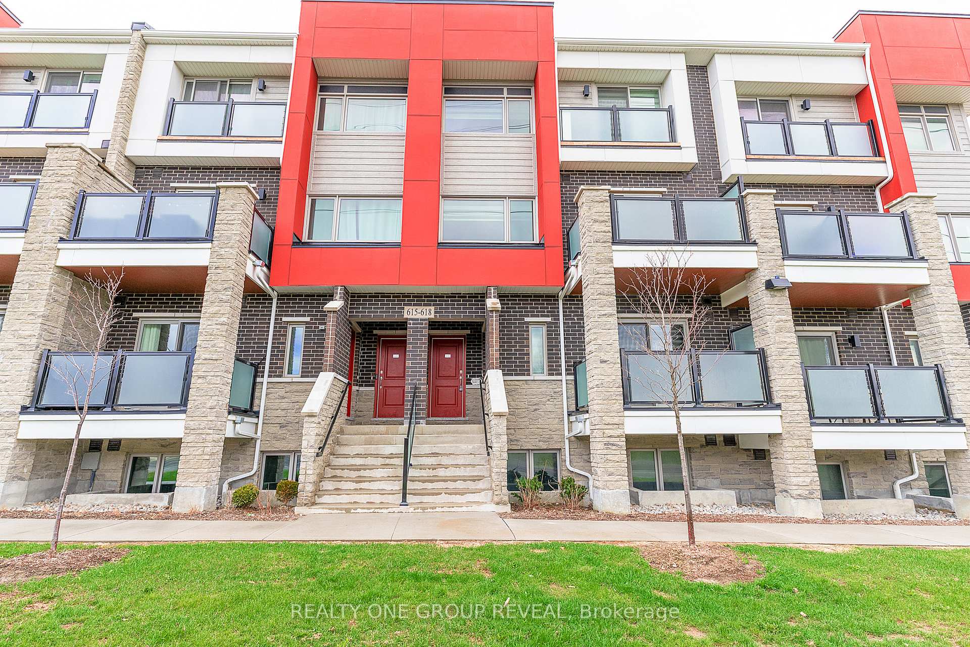 616 1034 Reflection Place, Pickering, ON L1X 0L1