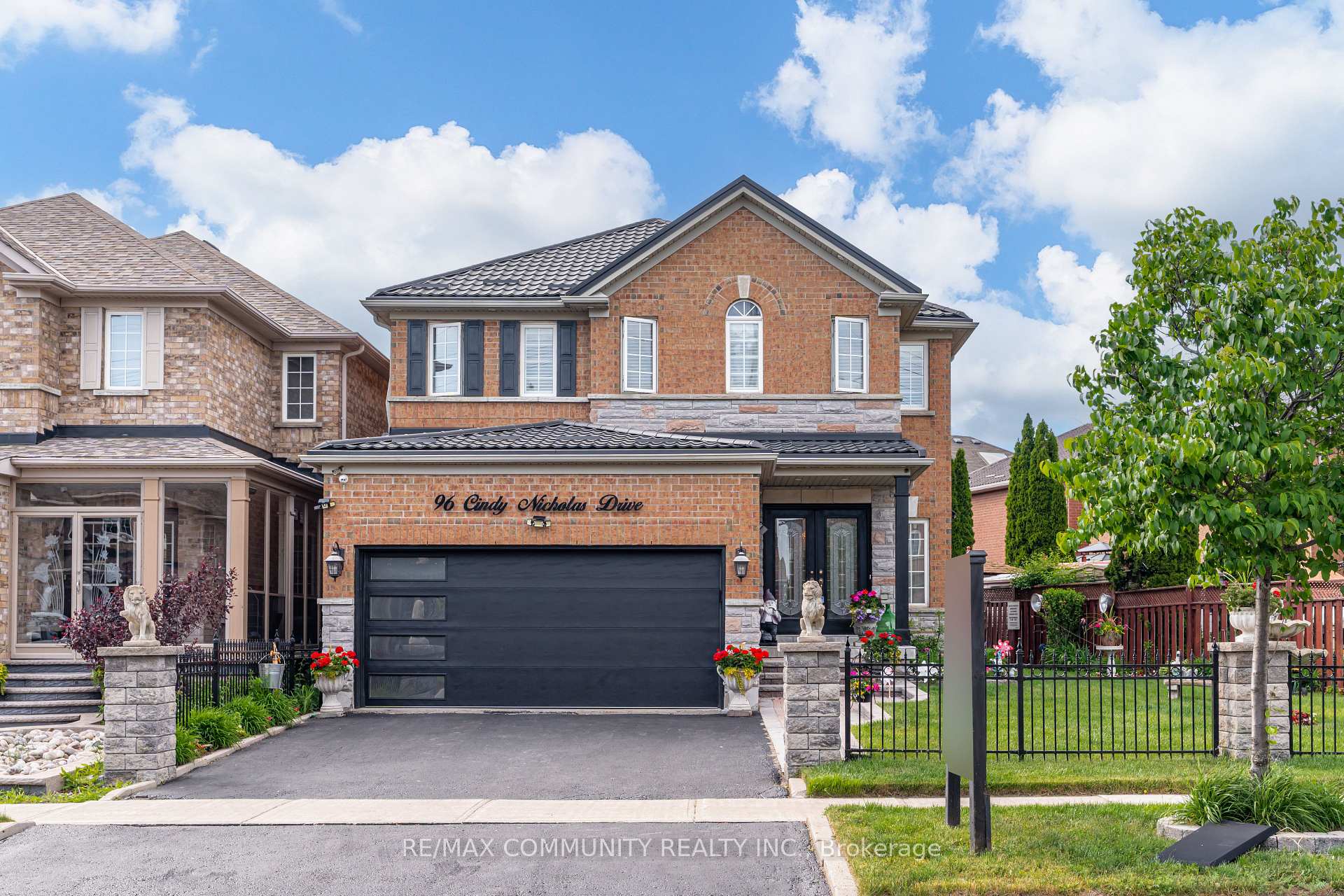 96 Cindy Nicholas Drive, Toronto E09, ON M1E 5L1