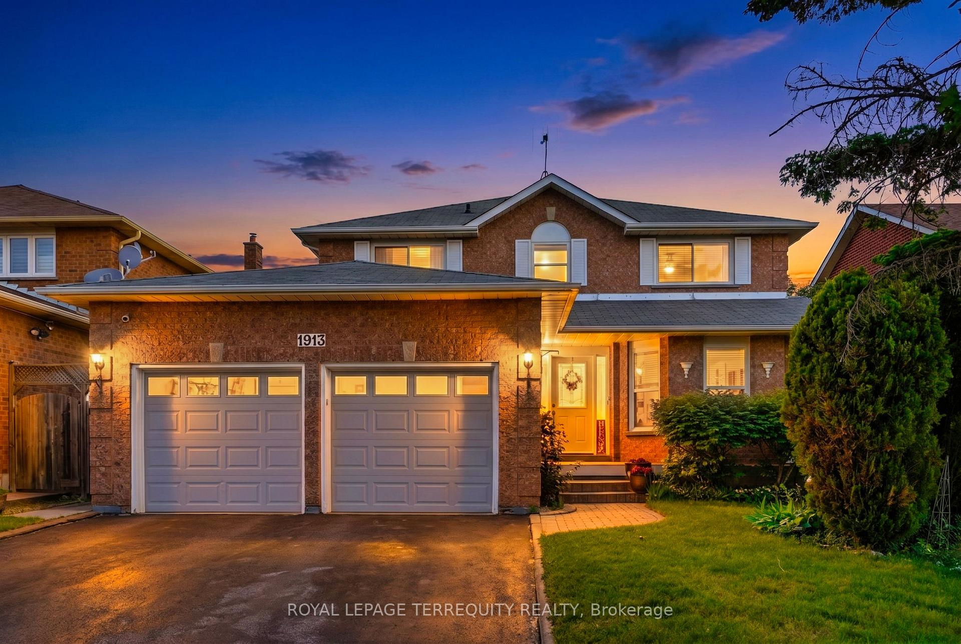 1913 Rosebank Road, Pickering, ON L1V 1P7
