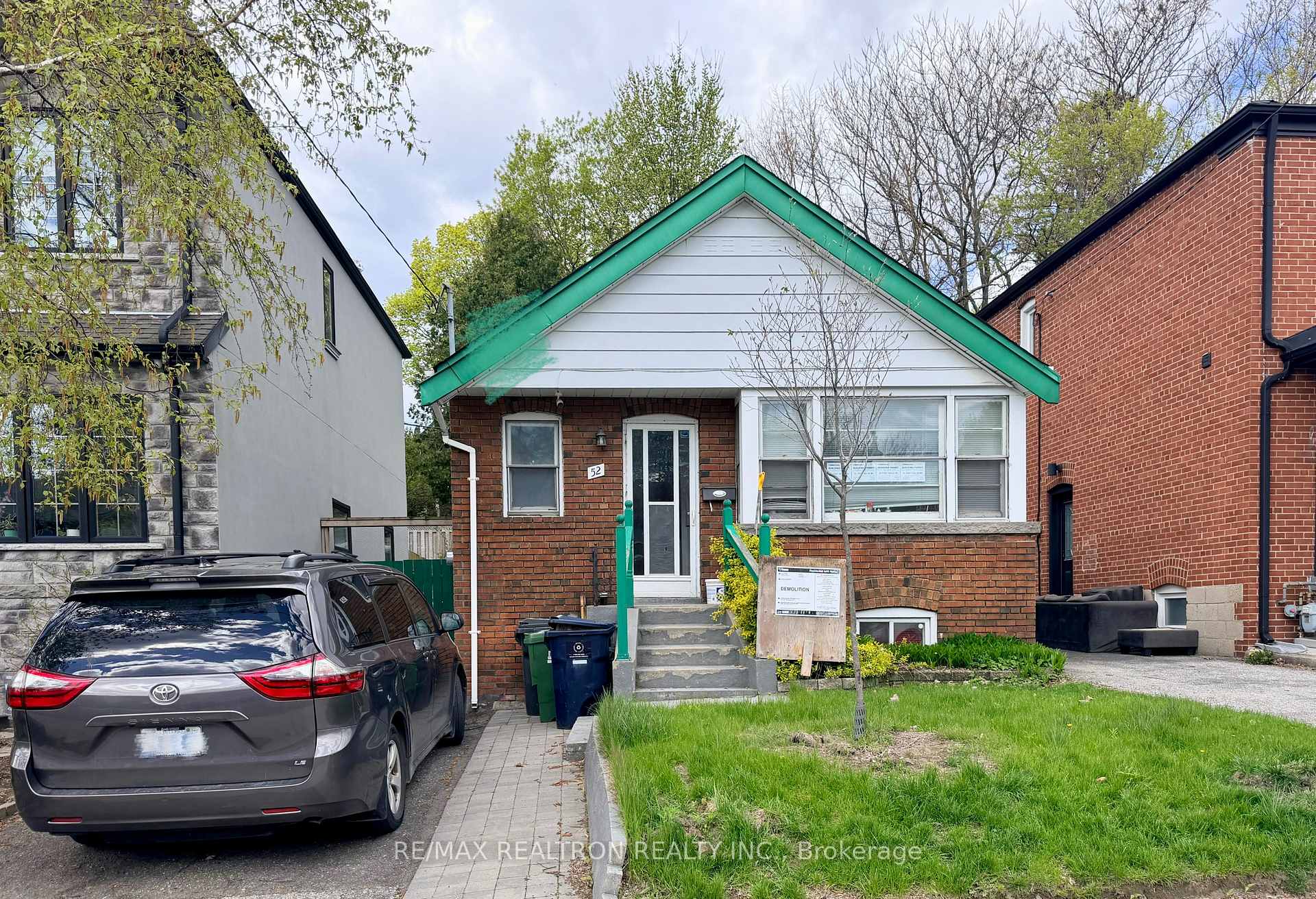 52 Glenside Avenue, Toronto E01, ON M4L 2T5