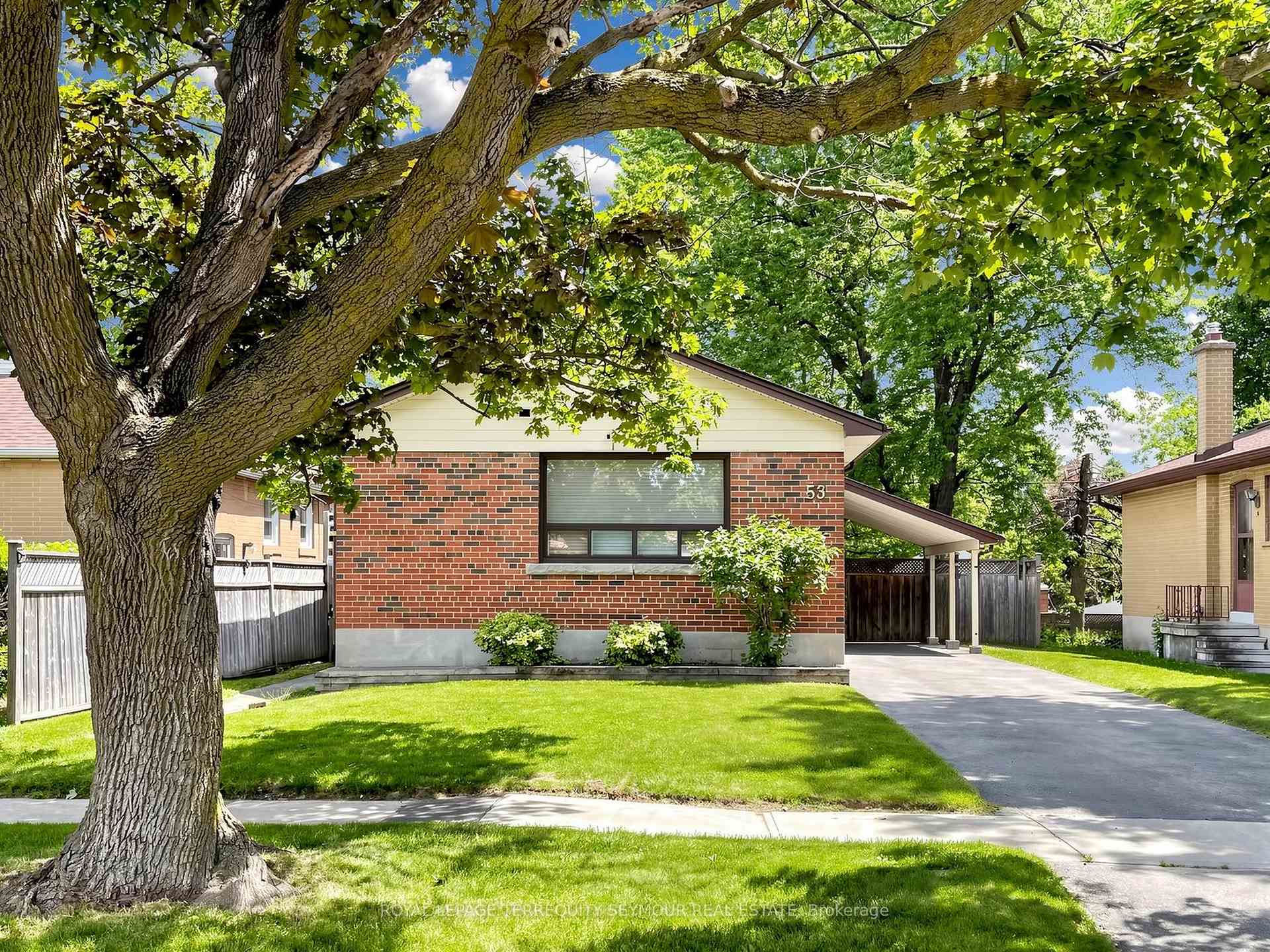 53 Vauxhall Drive, Toronto E04, ON M1P 1P8