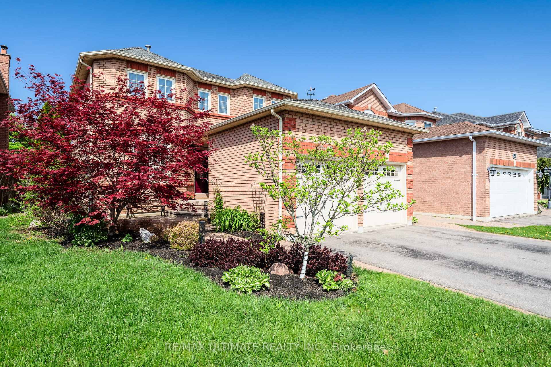 54 Waller Street, Whitby, ON L1R 1Z8