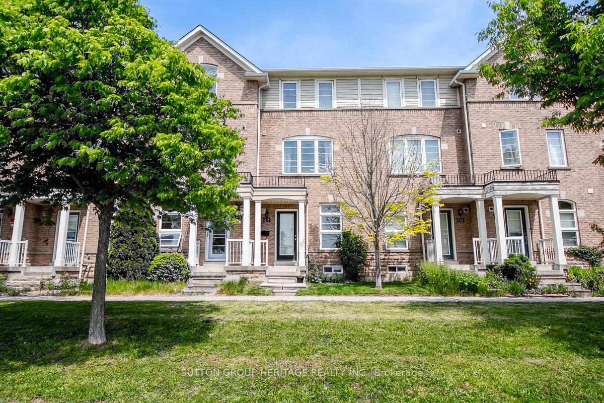 261 Monarch Avenue, Ajax, ON L1S 0A5