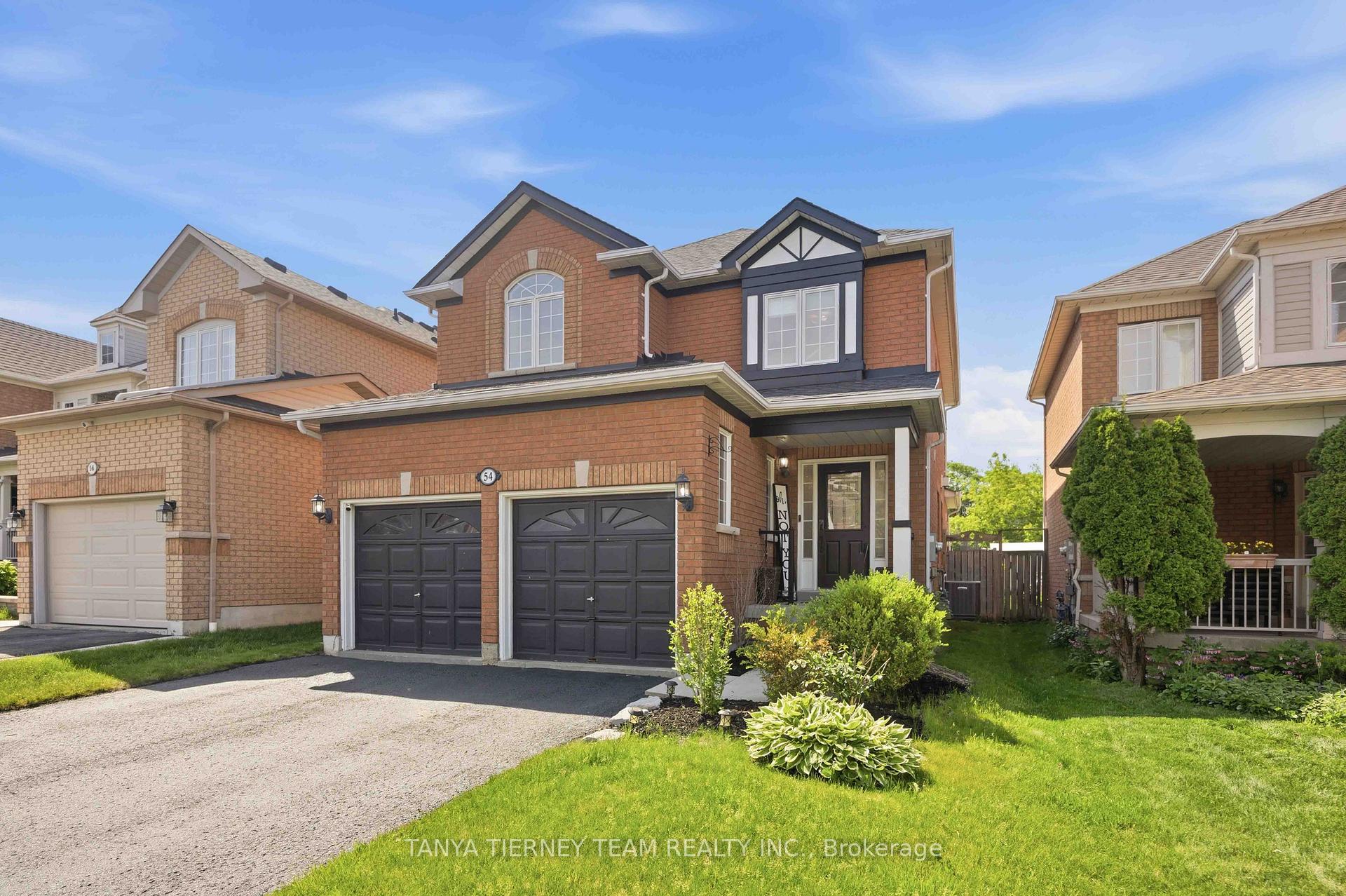 54 Fitzpatrick Court, Whitby, ON L1M 2G8