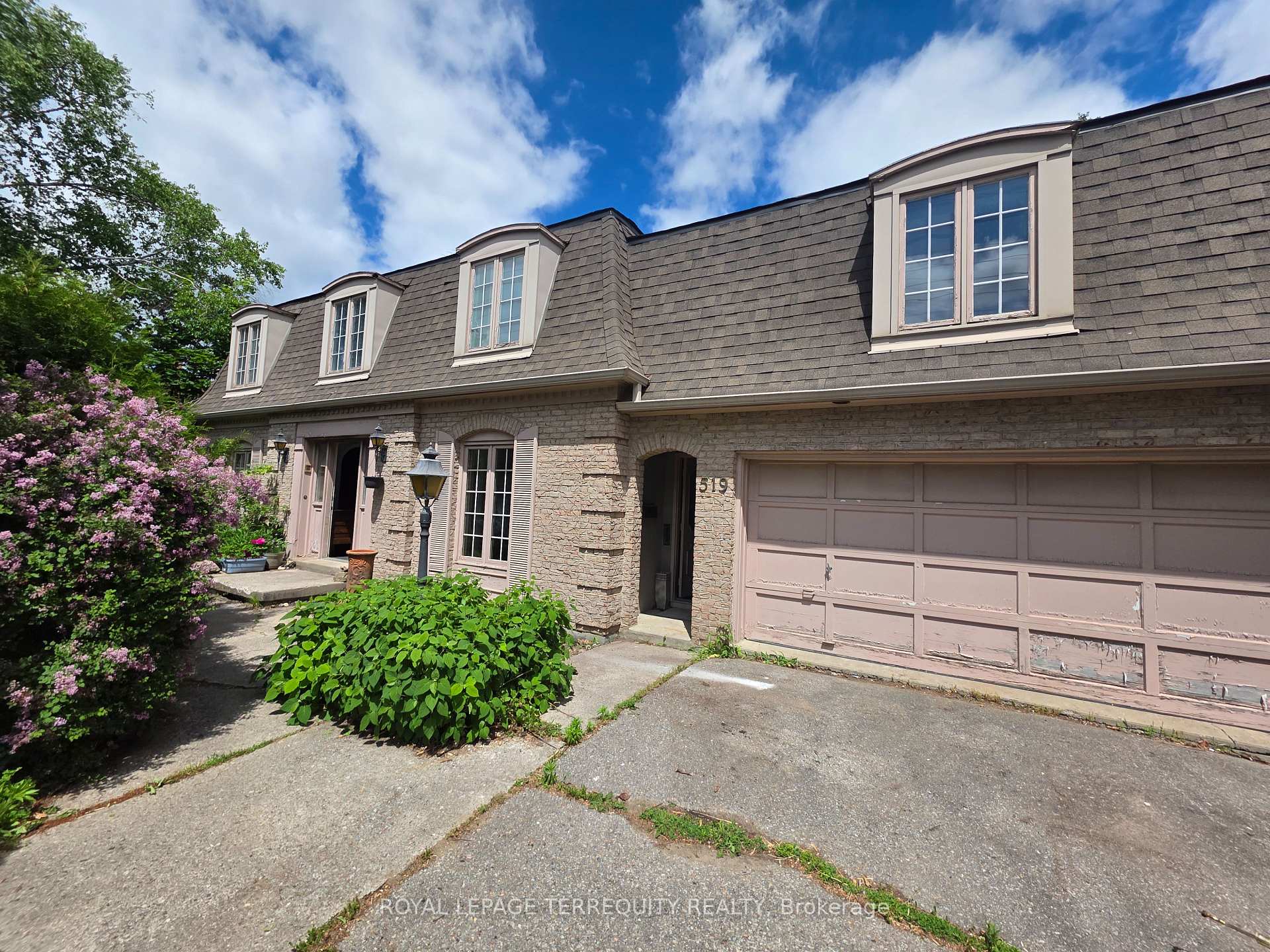 519 Henry Street, Whitby, ON L1N 5C9