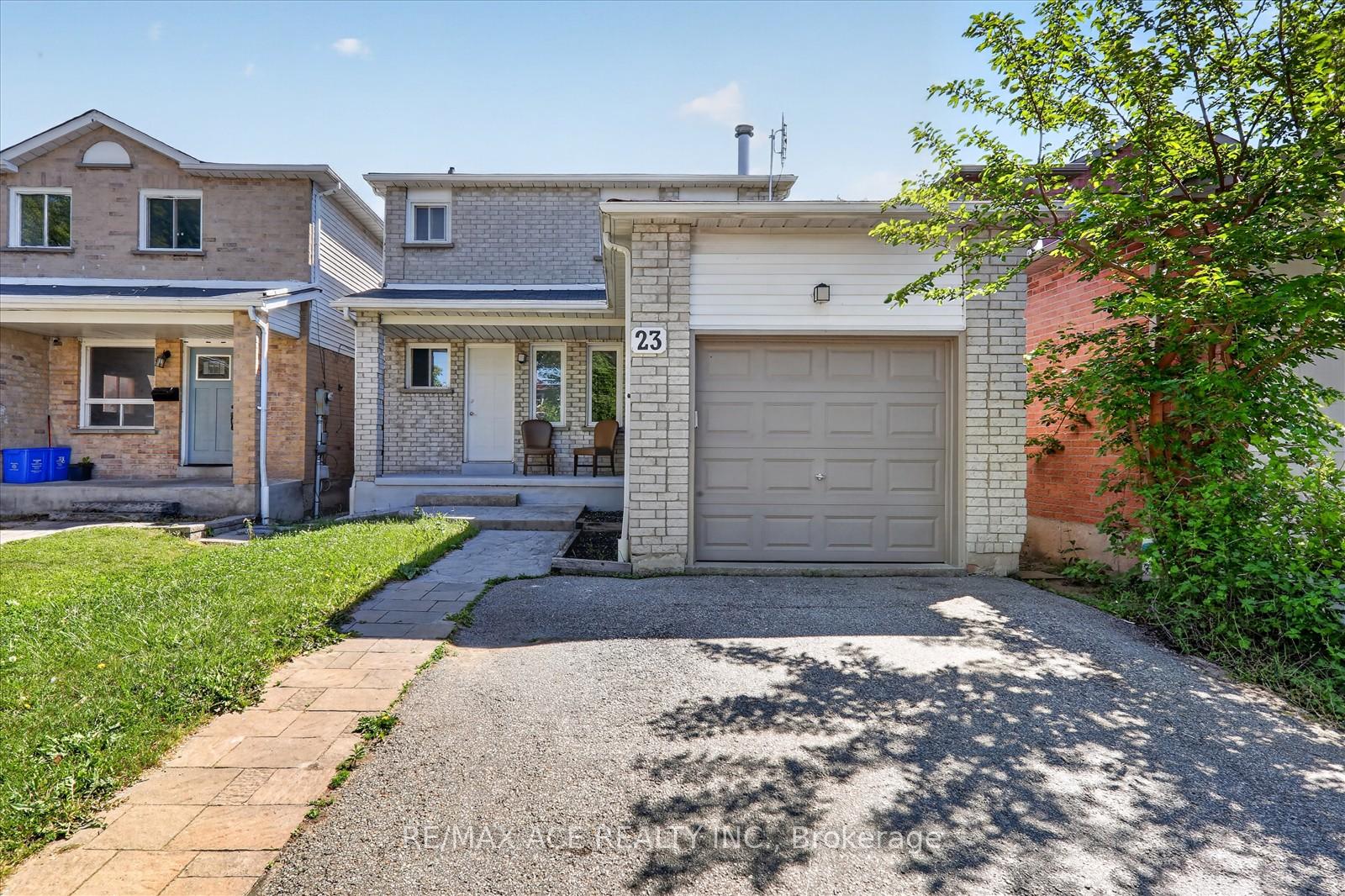 23 Chalmers Crescent, Ajax, ON L1S 5Z5
