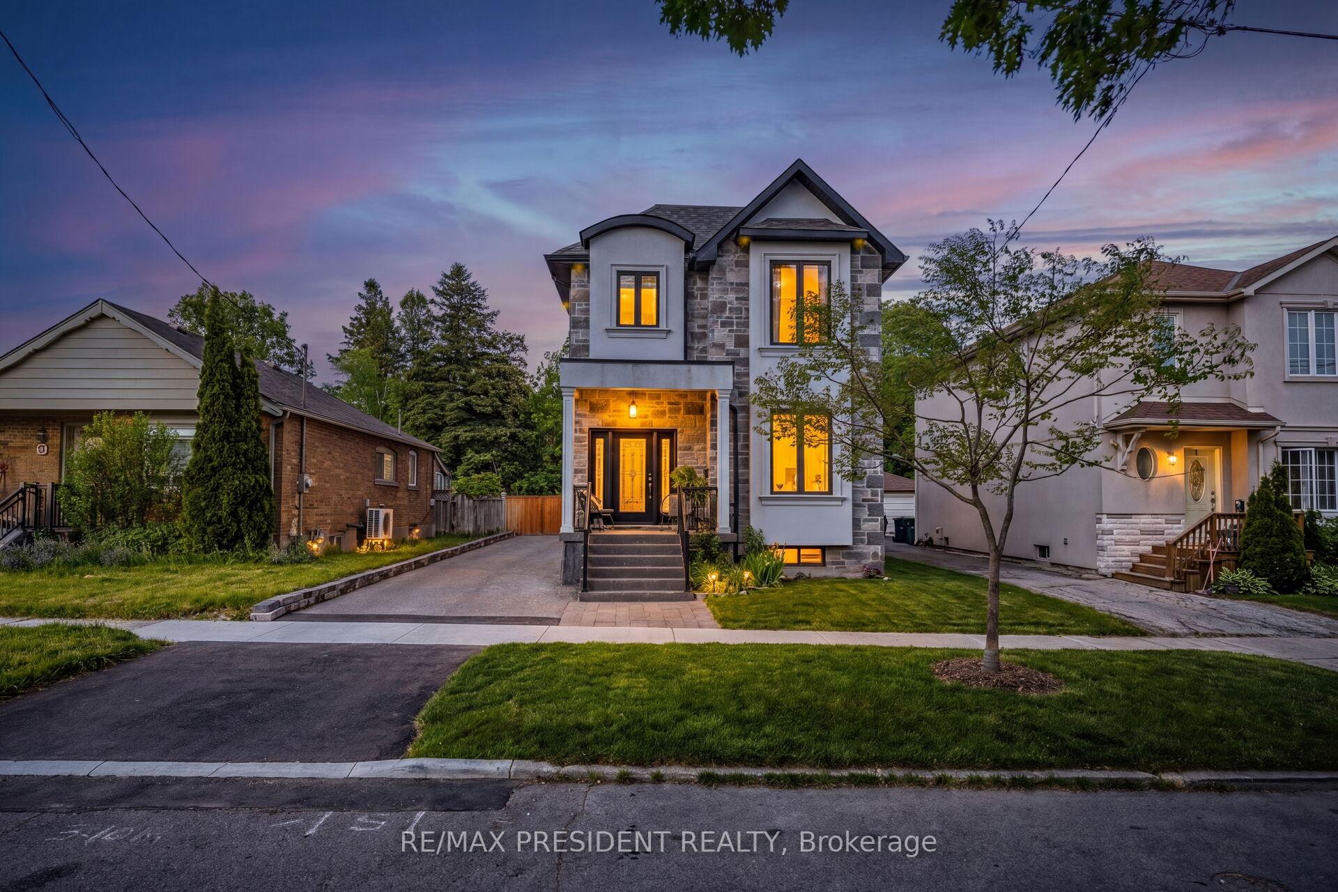 3 Highvale Road, Toronto, ON M1L 3R2
