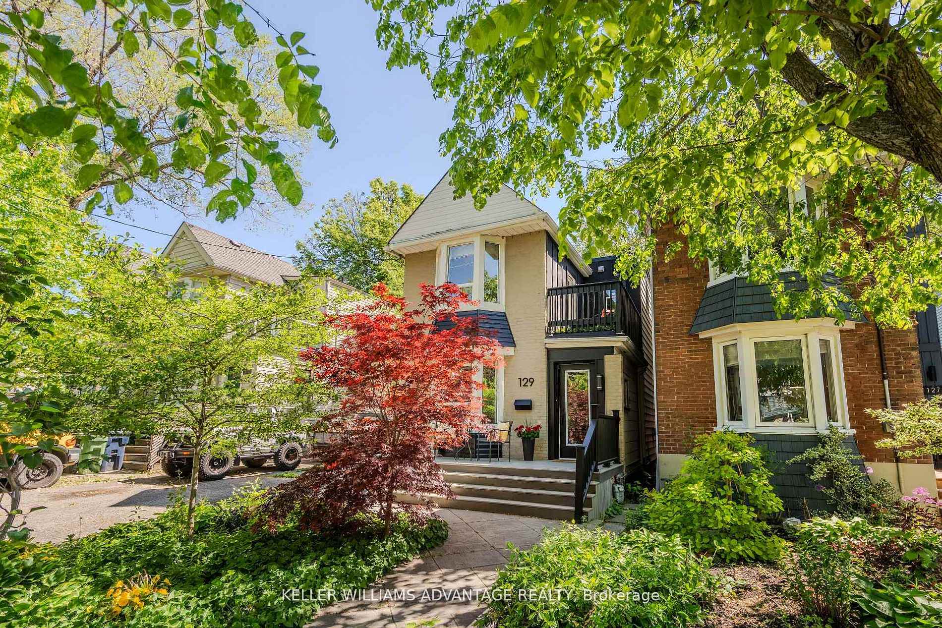 129 Woodfield Road, Toronto E01, ON M4L 2W5