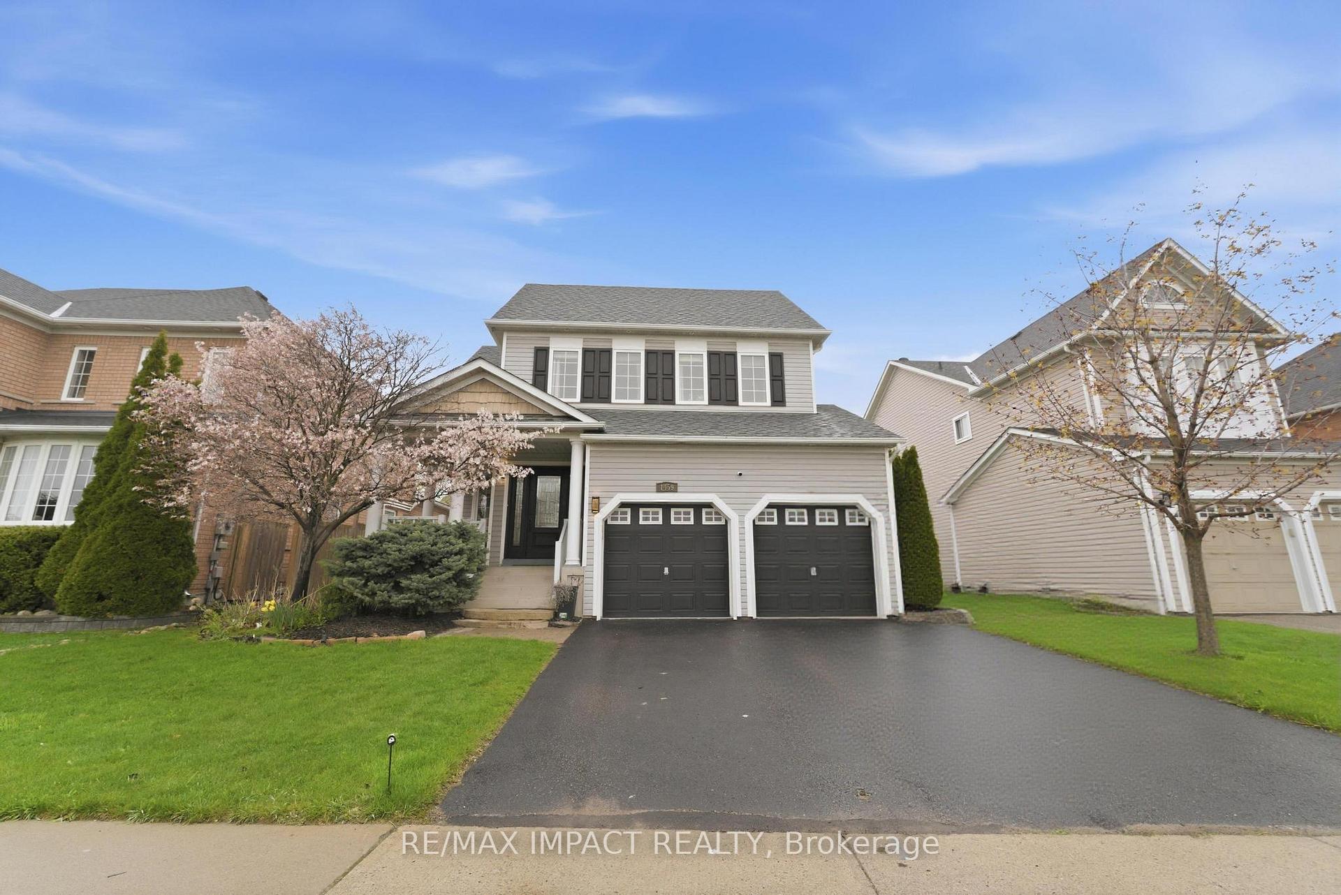 1459 Grandview Street N, Oshawa, ON L1K 2N8
