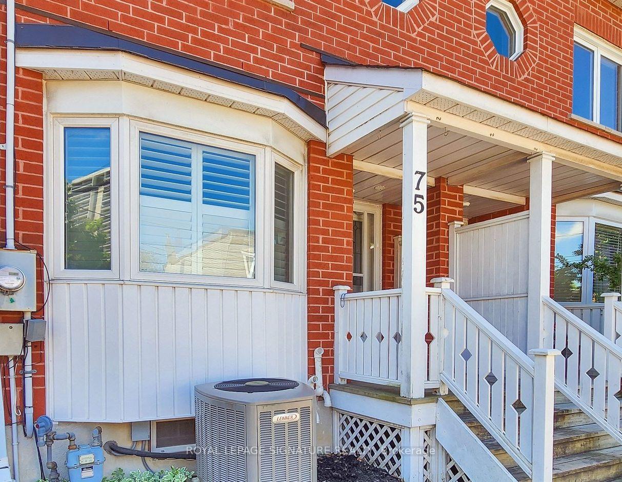 75 Doncaster Avenue, Toronto, ON M4C 5S6