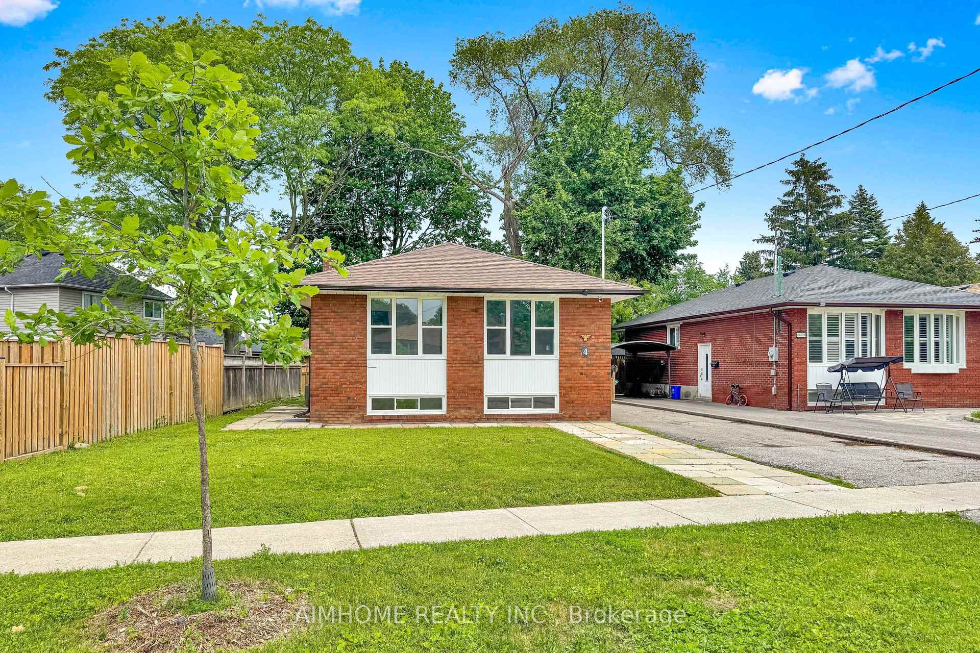 4 Pelmar Place, Toronto, ON M1G 1G5