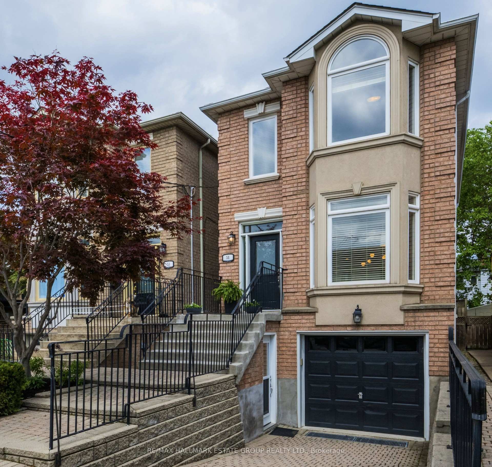 51 Stanhope Avenue, Toronto E03, ON M4K 3N4