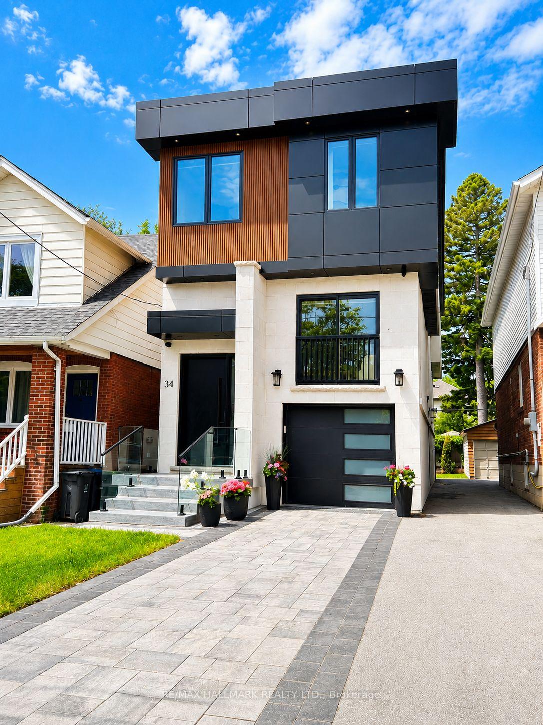 34 Roosevelt Road, Toronto, ON M4J 4T6