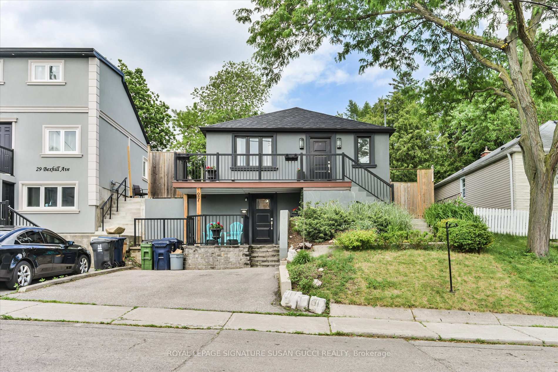 27 Bexhill Avenue, Toronto, ON M1L 3B5